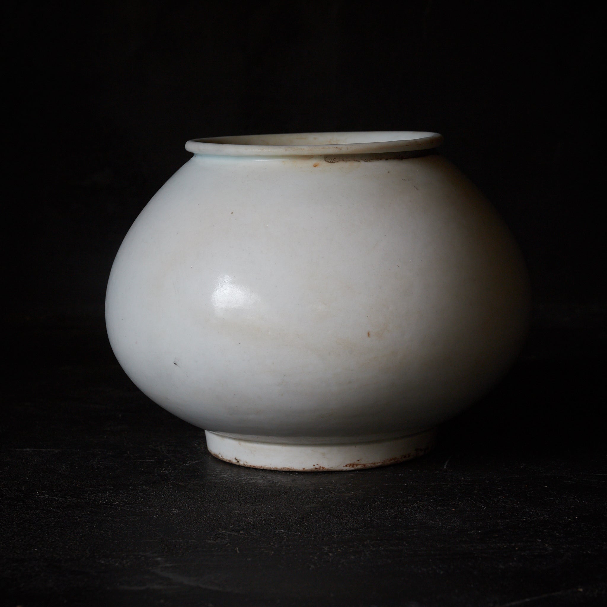 李朝期　　李朝草木文壷　　李朝時代 李朝 白磁丸壺 木箱付（1392–1897CE） | 入蘆花（ロカニイル）