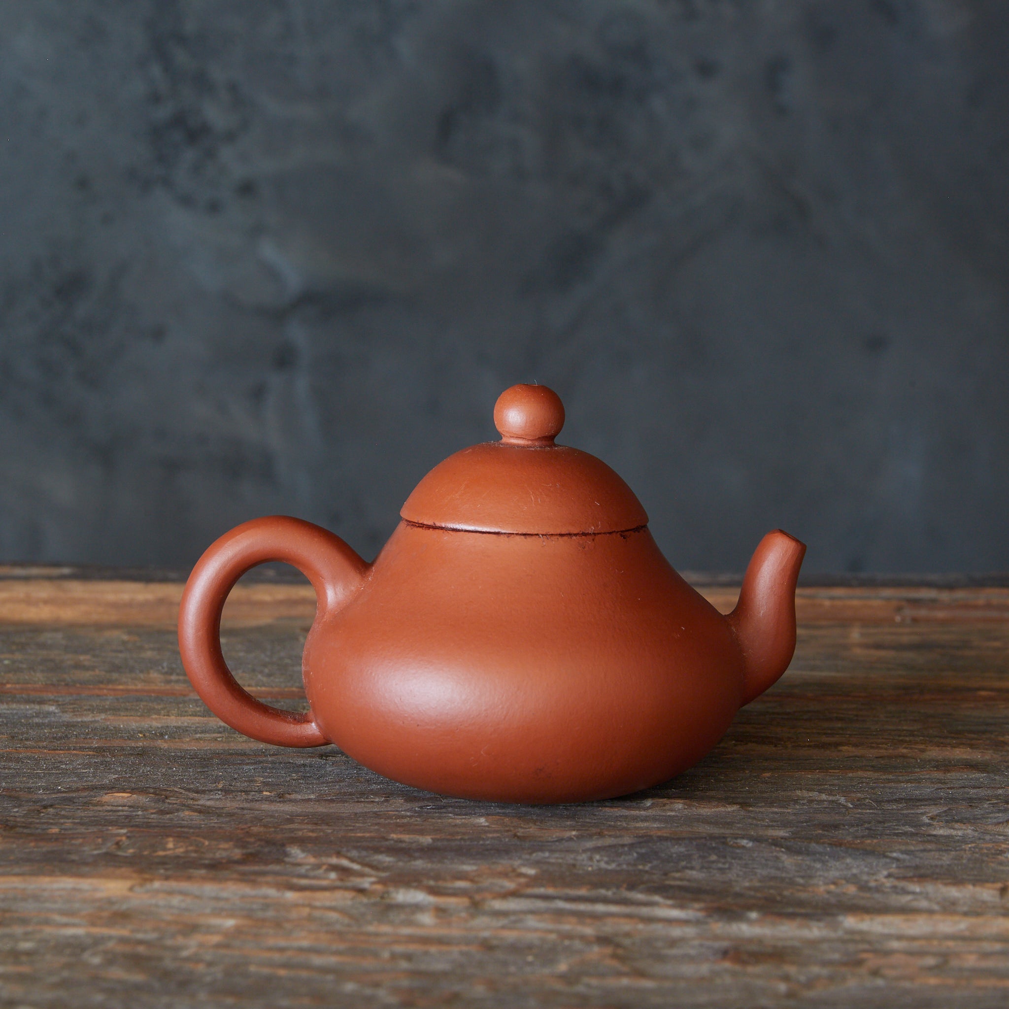 清代-民国期 荊渓南孟臣製 朱泥梨型壺（急須）（1616–1949CE） | 入