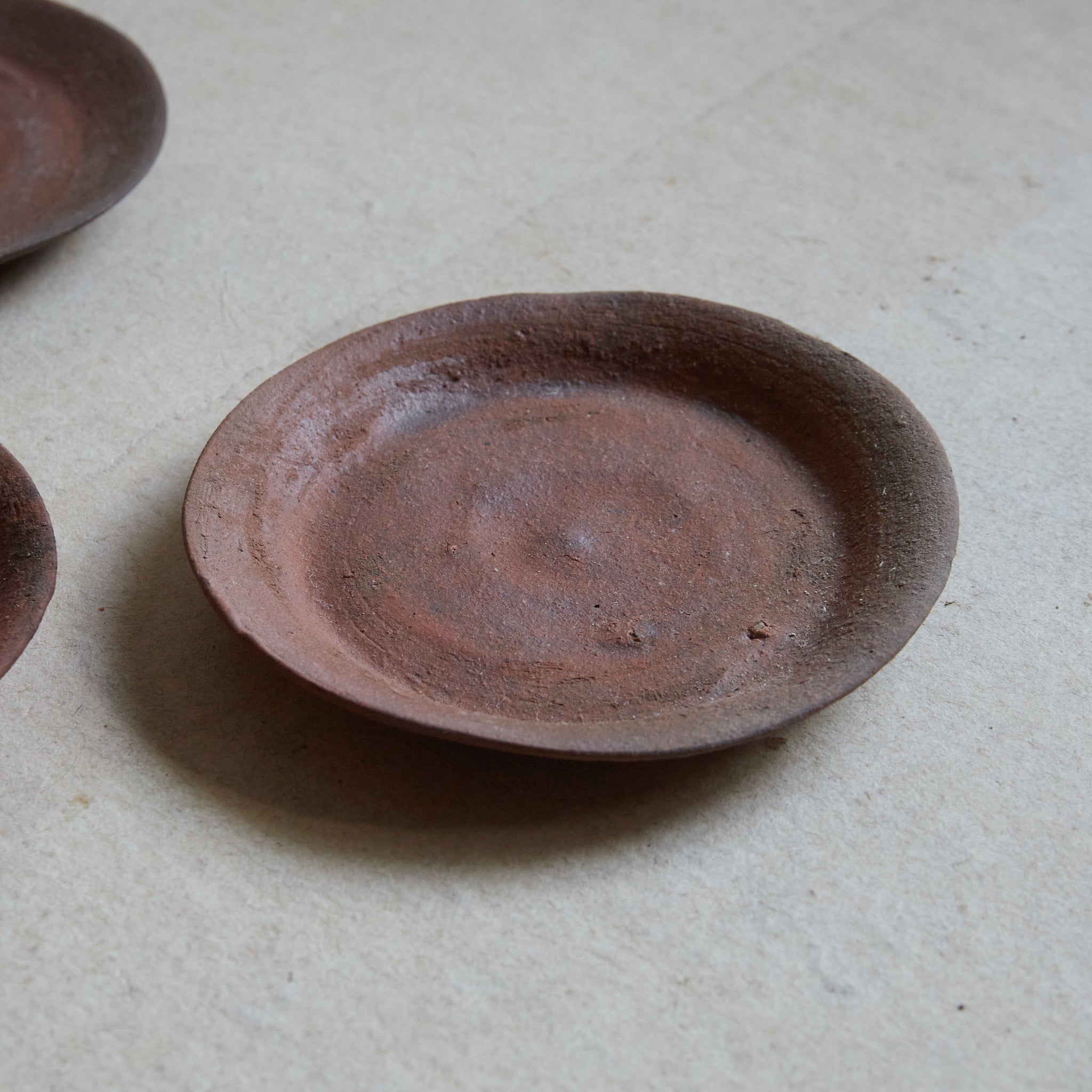 ASSIETTE À DESSERT, Bizen, ensemble de 5, Période Meiji–Taisho（1868–1926 apr. J.-C.）