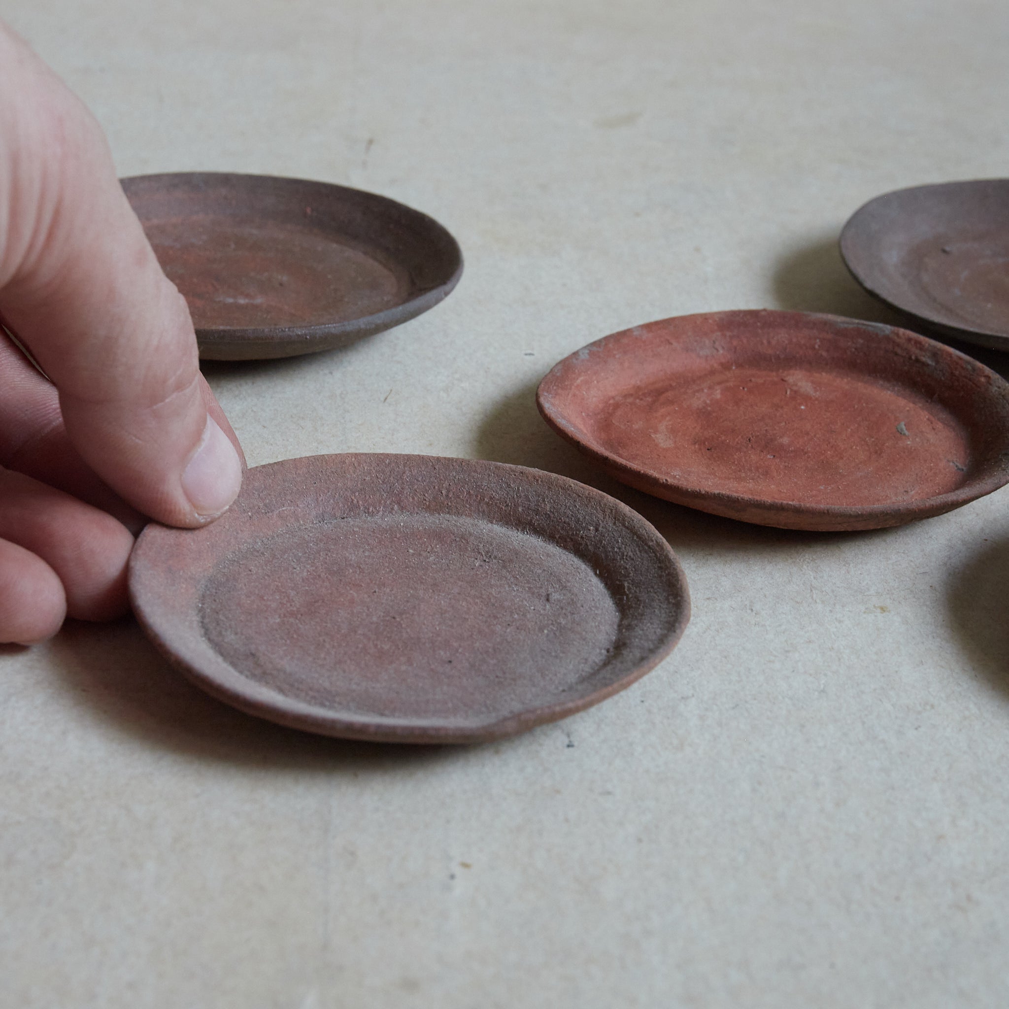 ASSIETTE À DESSERT, Bizen, ensemble de 5, Période Meiji–Taisho（1868–1926 apr. J.-C.）