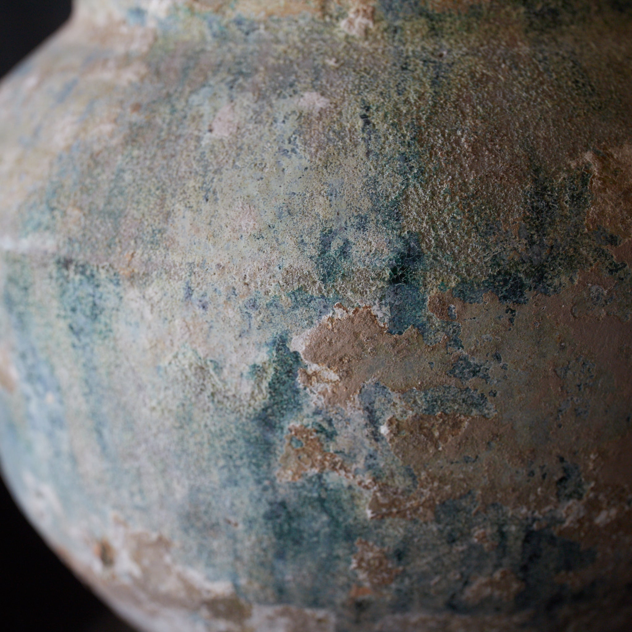 SMALL JAR, Iridescent green-glazed, Han Dynasty（206BCE–220CE）