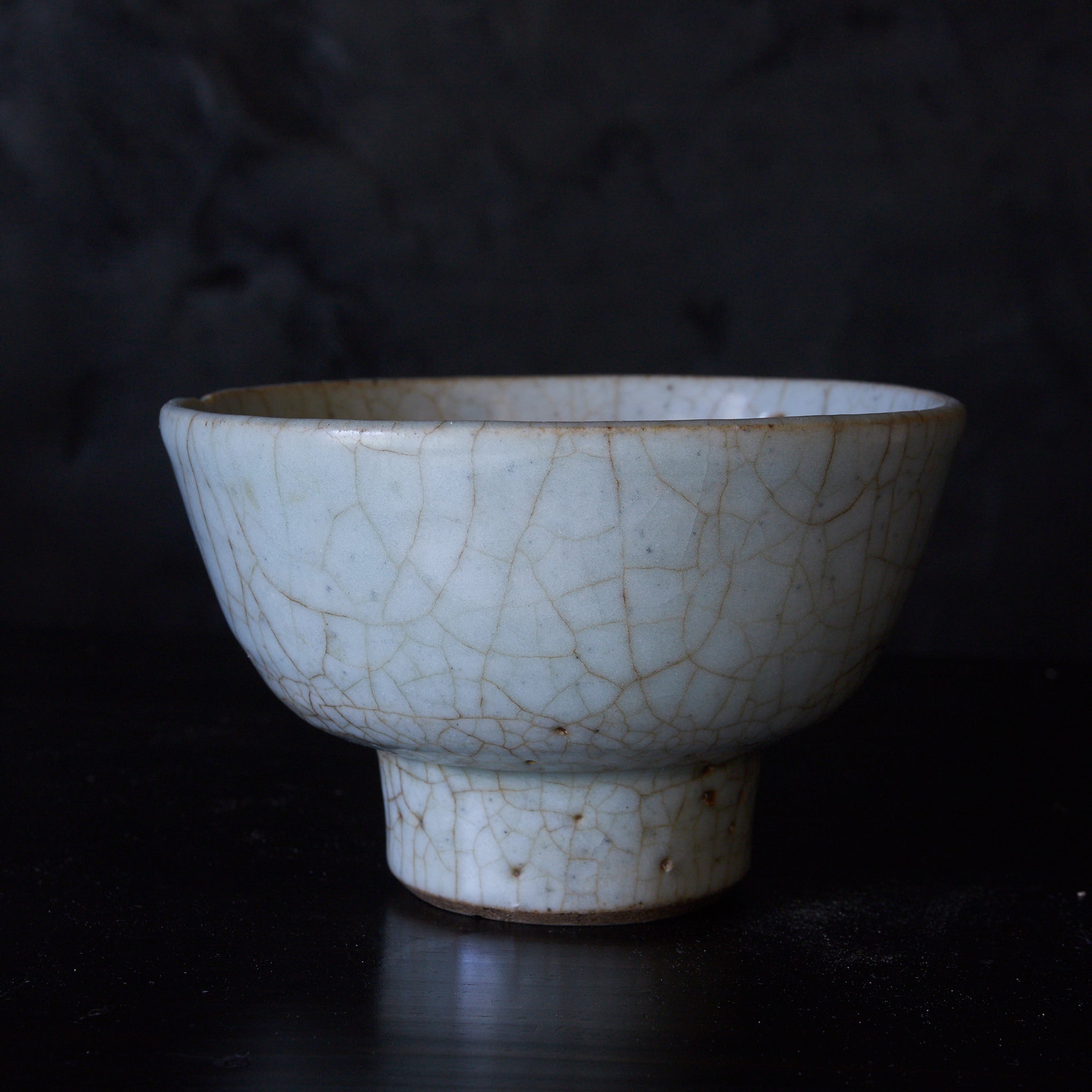 元代–明代 青磁開片高足茶碗 木箱付（1206–1644CE） | 入蘆花