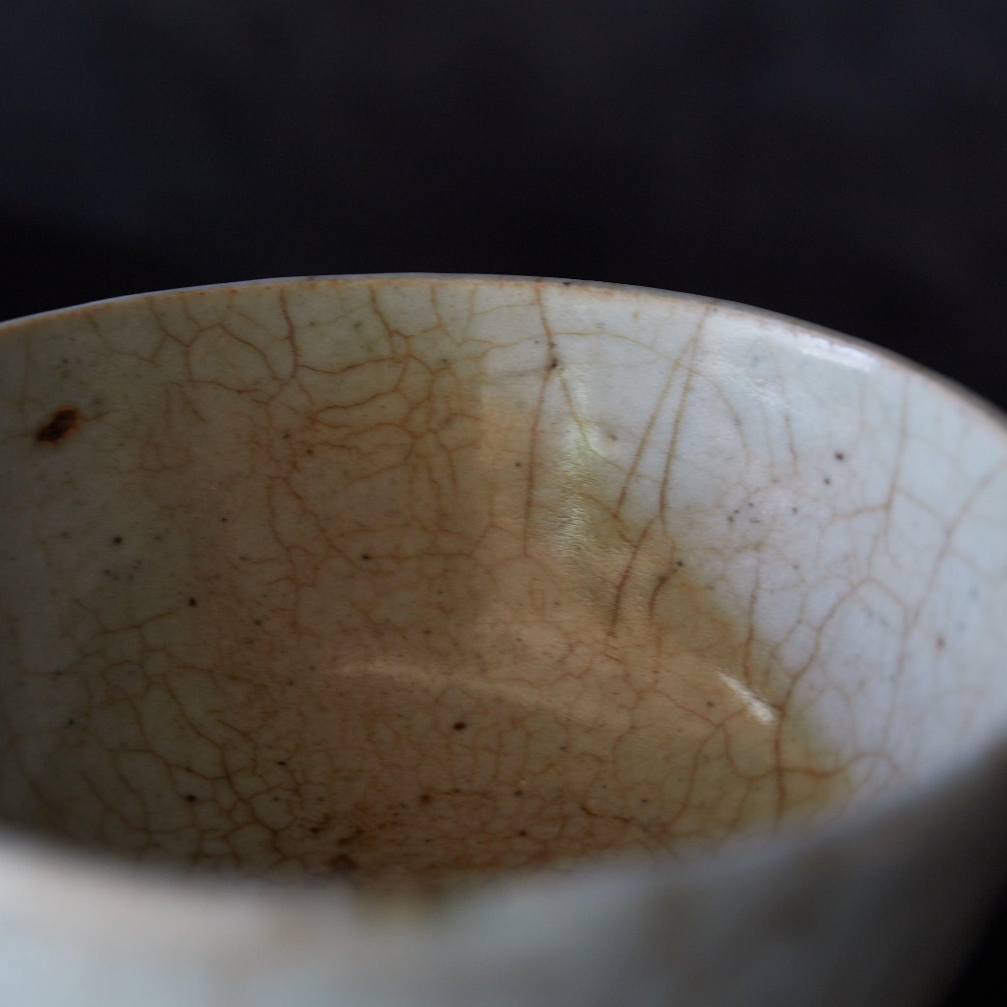 元代–明代 青磁開片高足茶碗 木箱付（1206–1644CE） | 入蘆花