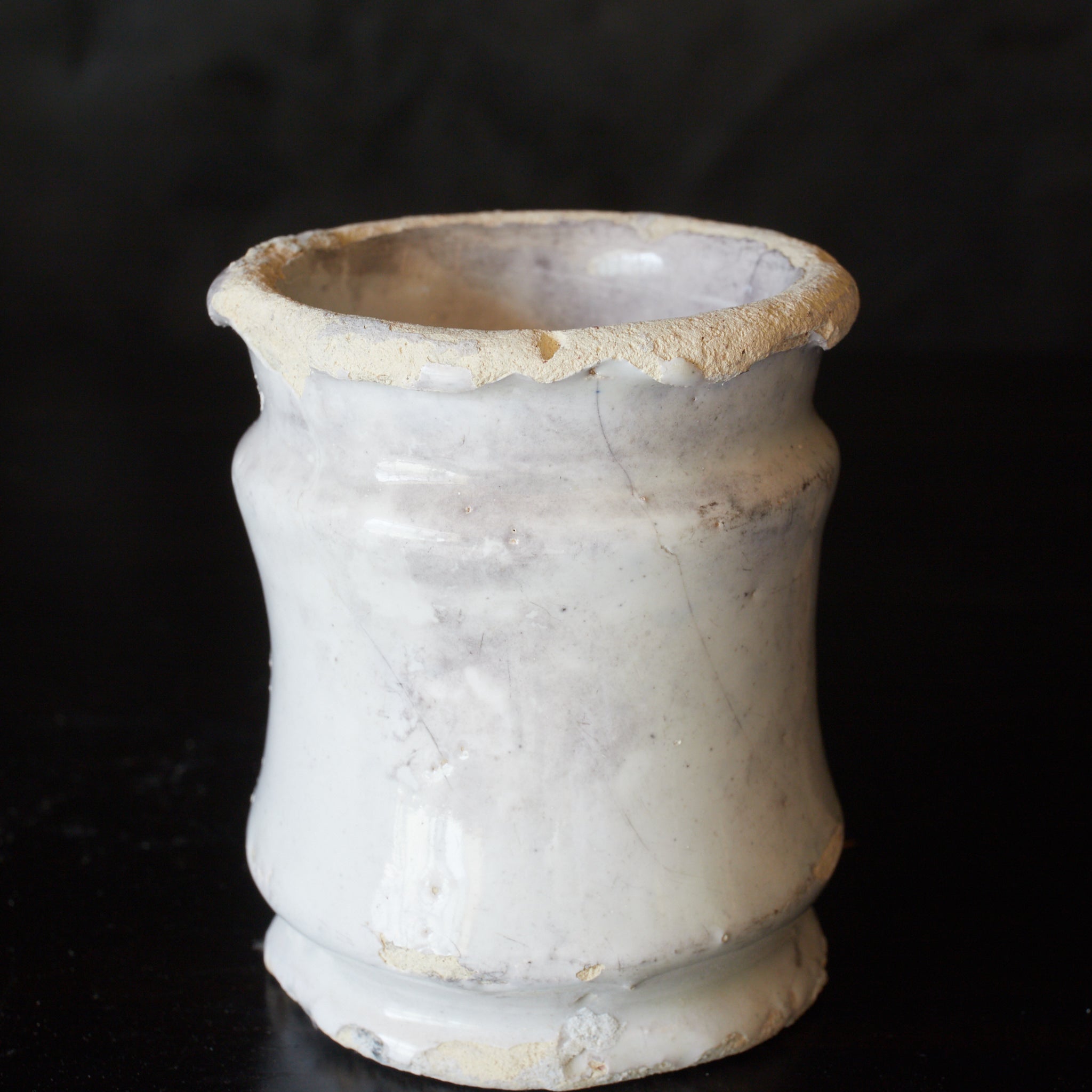 オランダアンティーク 木蓋付 白釉デルフトアルバレロ型小壺