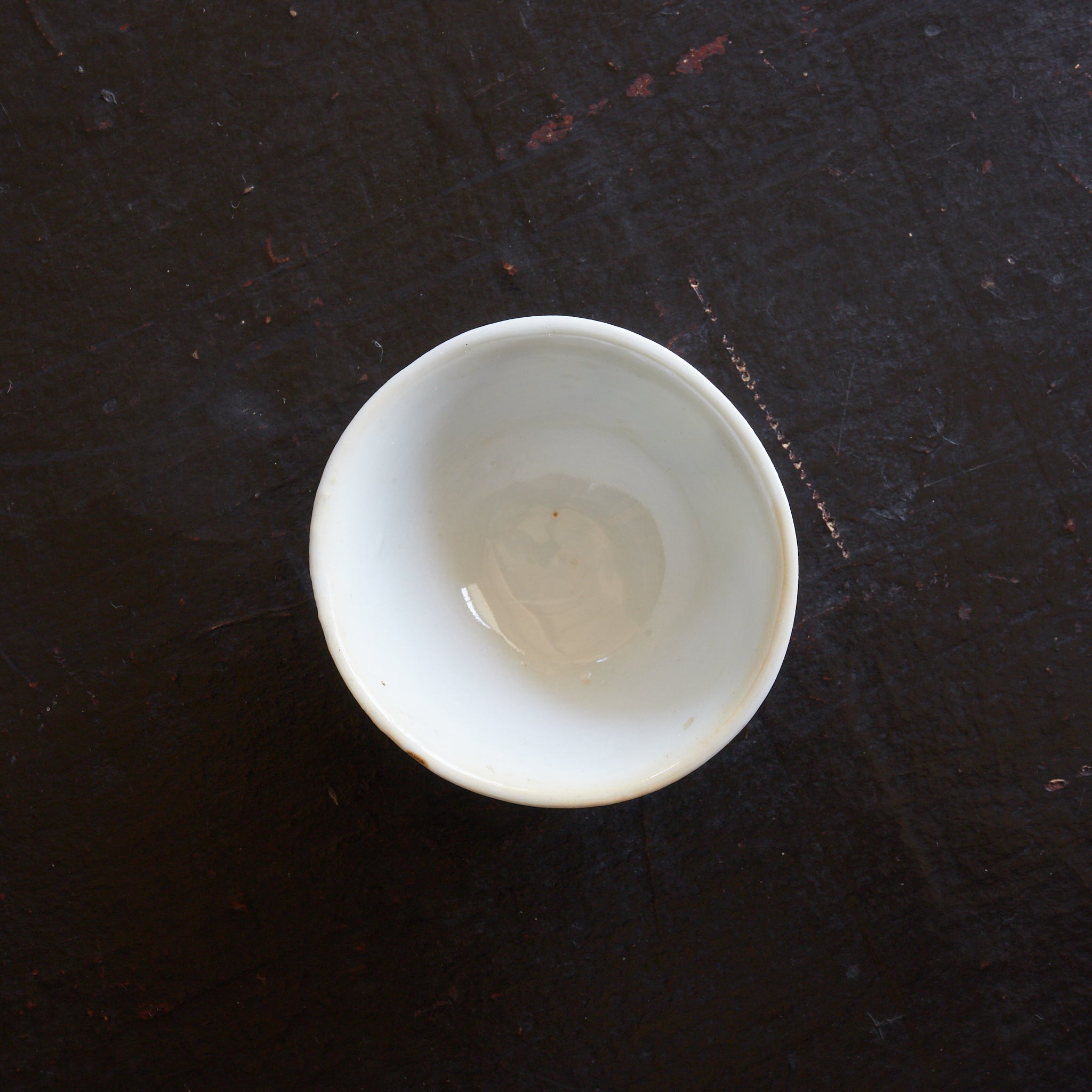 TAZA PARA SENCHA, Ko-Imari, porcelana azul y blanca con patrón de pez de arroz japonés, juego de 5, Período Edo（1603–1867 d. C.）