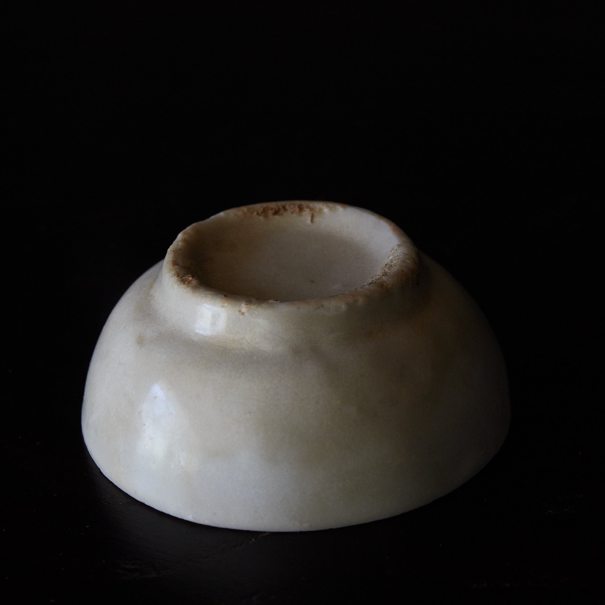 明代 白磁煎茶碗 8客（1368–1644CE） | 入蘆花（ロカニイル）
