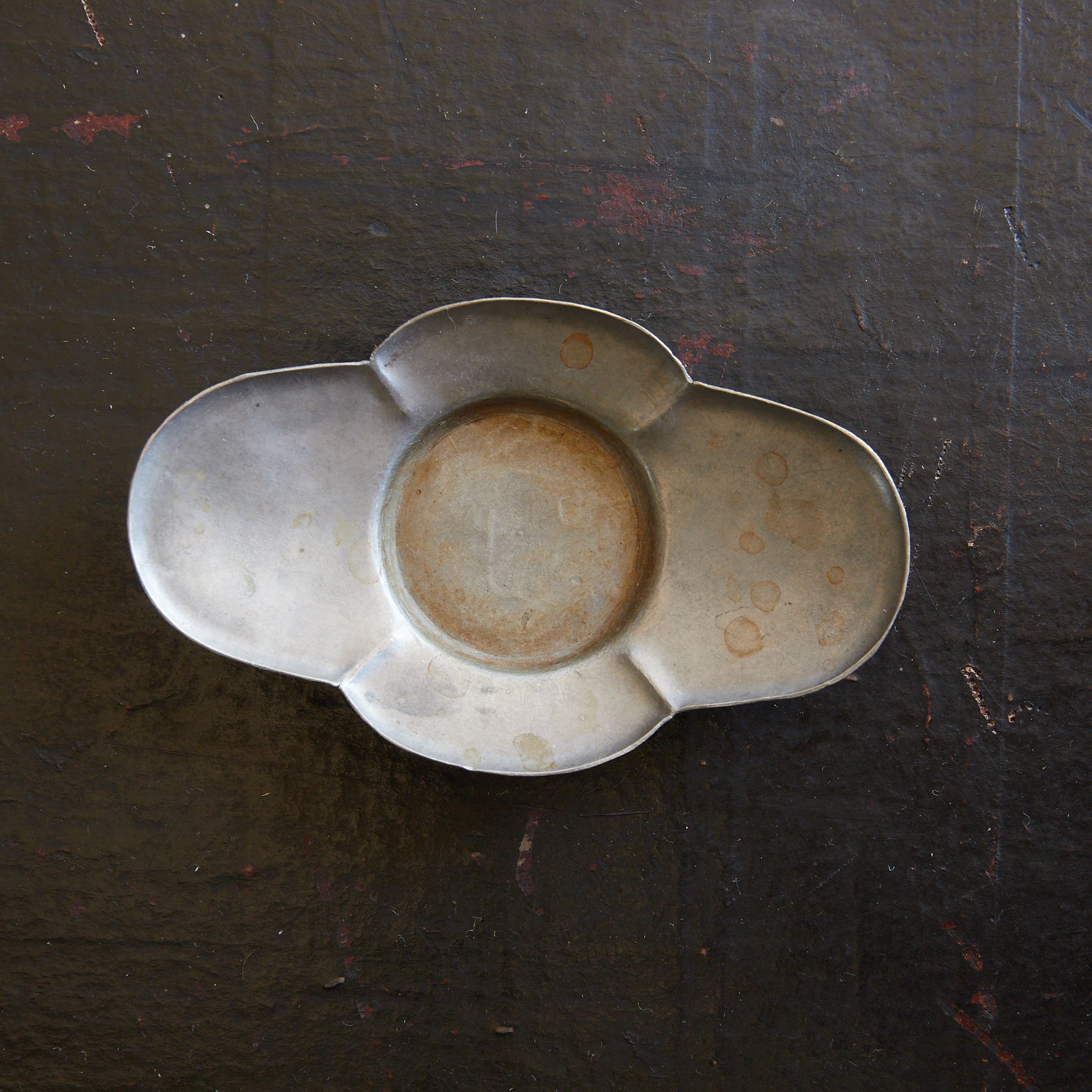 清代 古錫輪花形茶托 5客揃 在銘（1616–1911CE） | 入蘆花