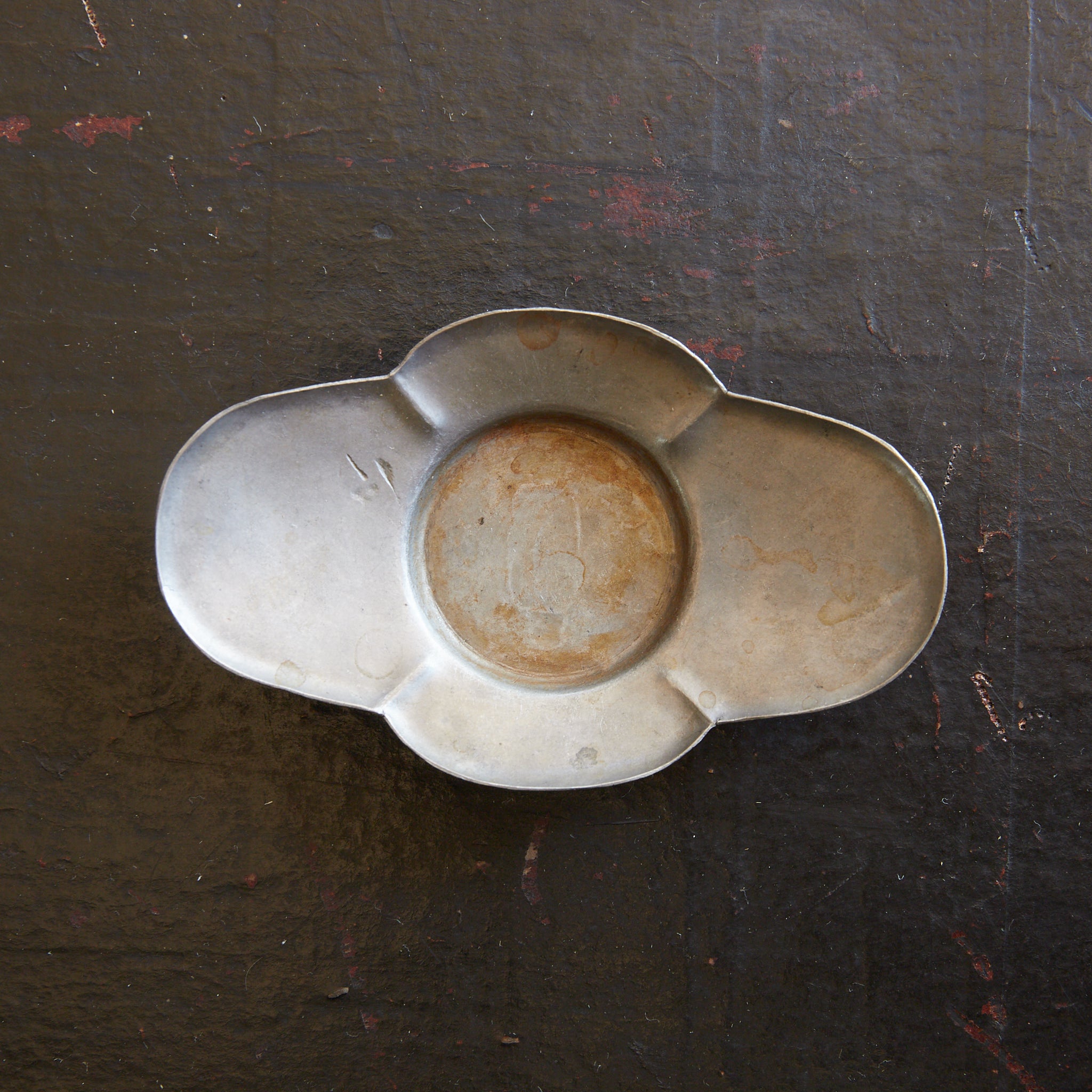 錫製 茶托 五枚 陵雲 造 在銘 共箱 古錫 茶道具 錫製 茶托 五枚 陵雲 造 在銘 共箱 古錫 茶道具