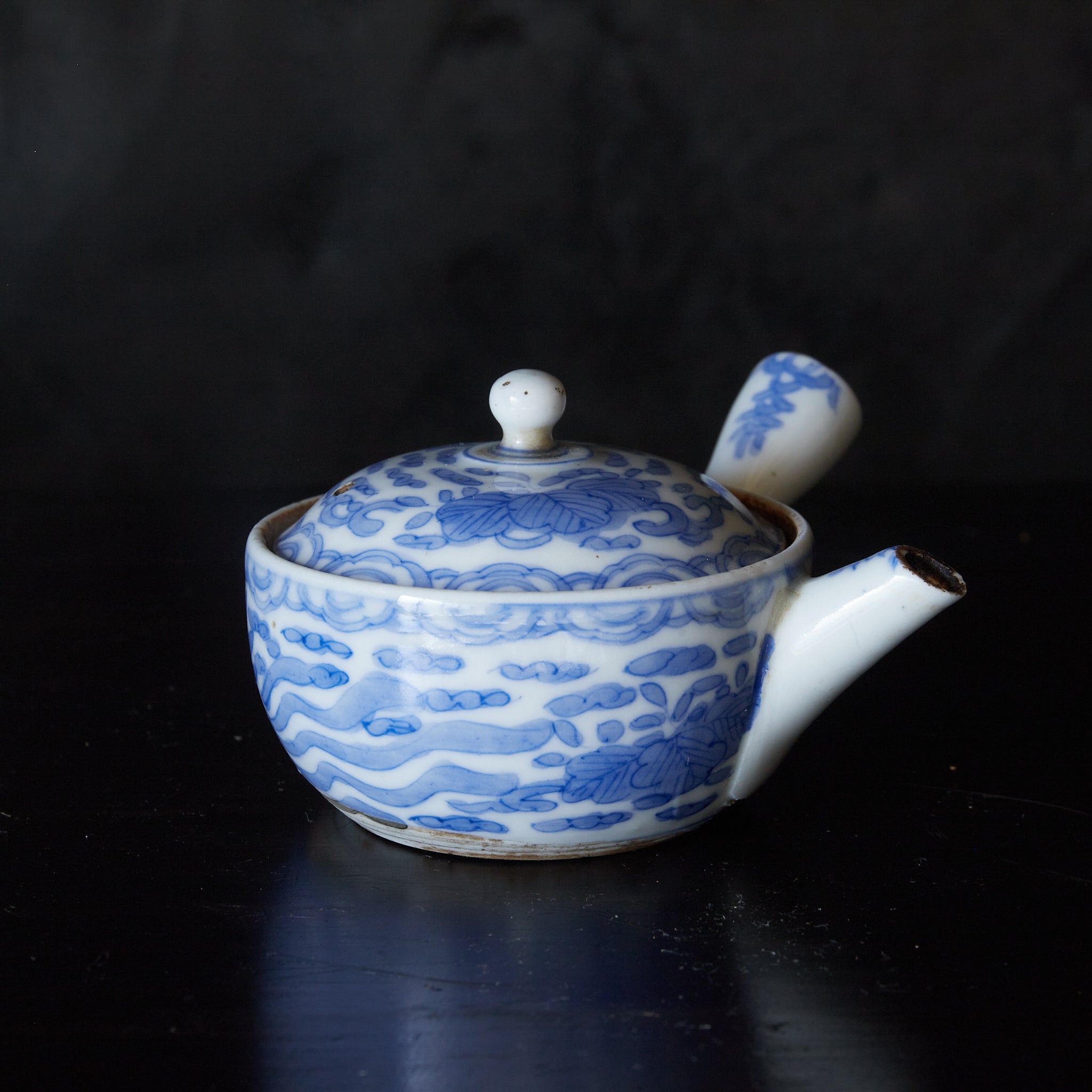 江戸時代 古伊万里 白磁染付桐文横手急須（1603–1867CE） | 入蘆花
