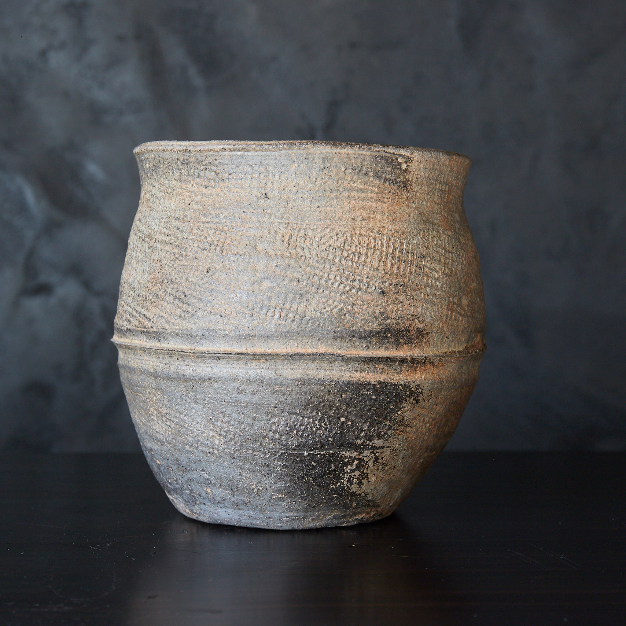 春秋戦国–漢代 布目文硬陶腰壺 みたて水指 木箱付（770BCE–220CE）