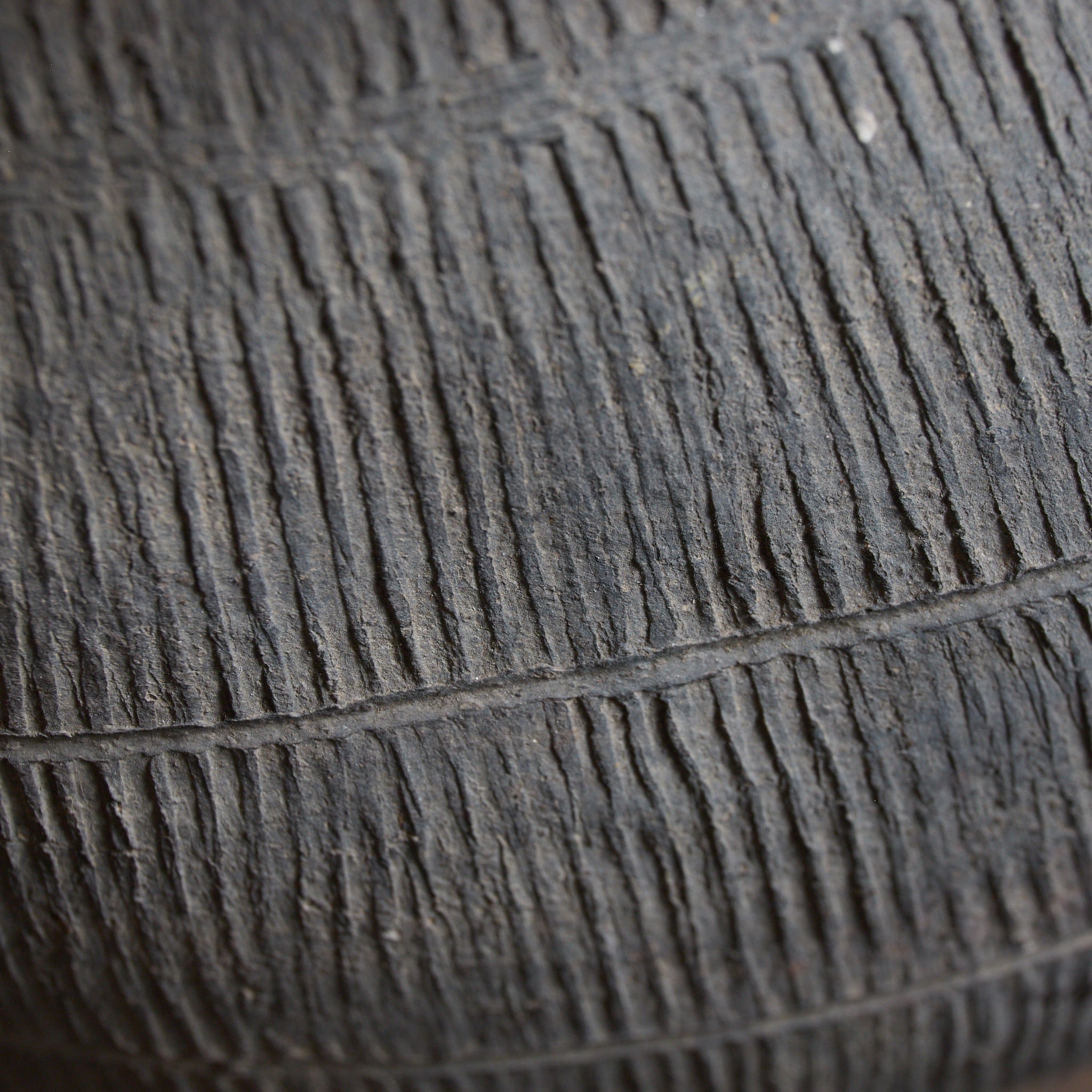 JARRA, Suzu, con diseño impreso, Período Kamakura（1185–1333 d. C.）