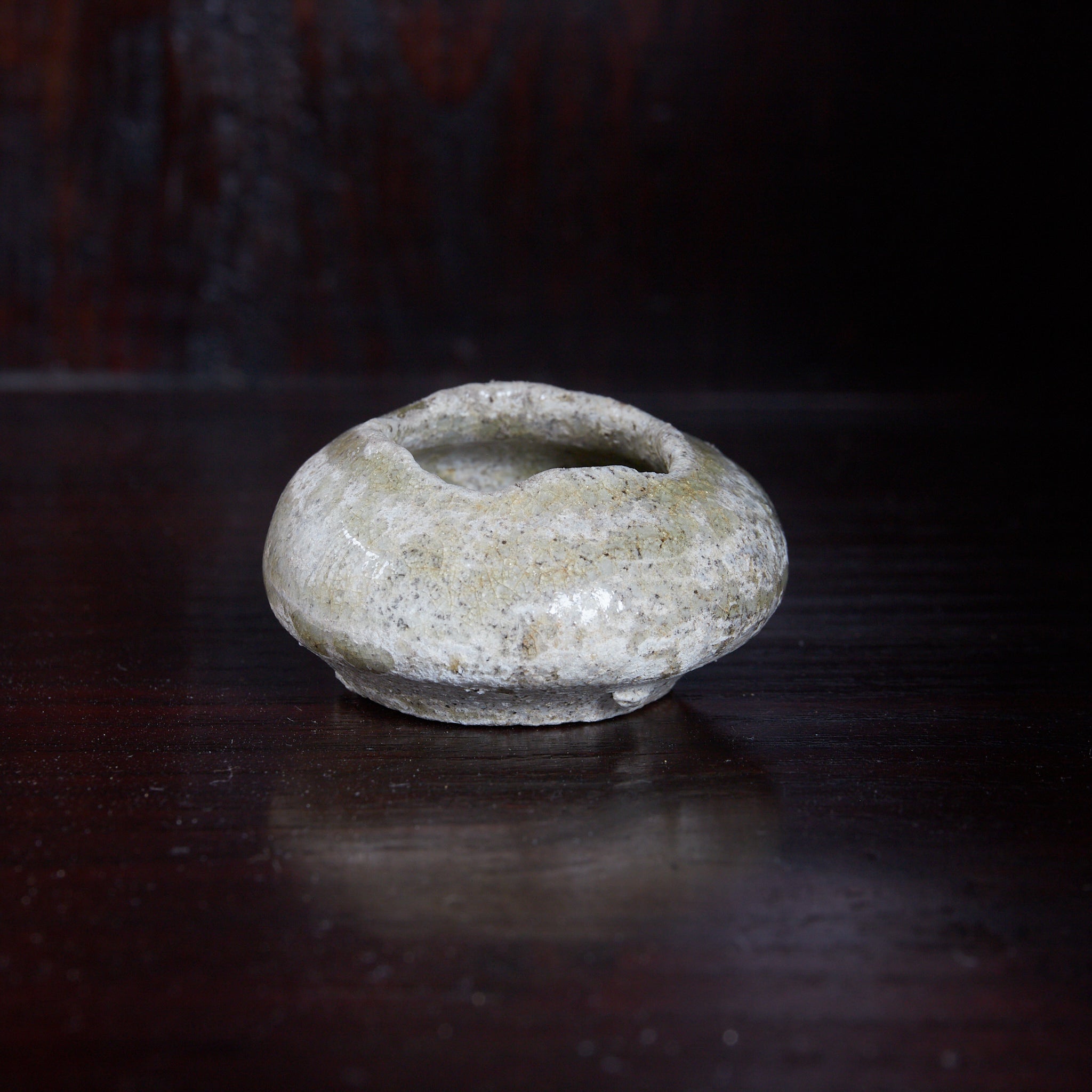 BASE DE CAJITA CON TAPA, Ko-Seto, Período Kamakura（1185–1333 d. C.）