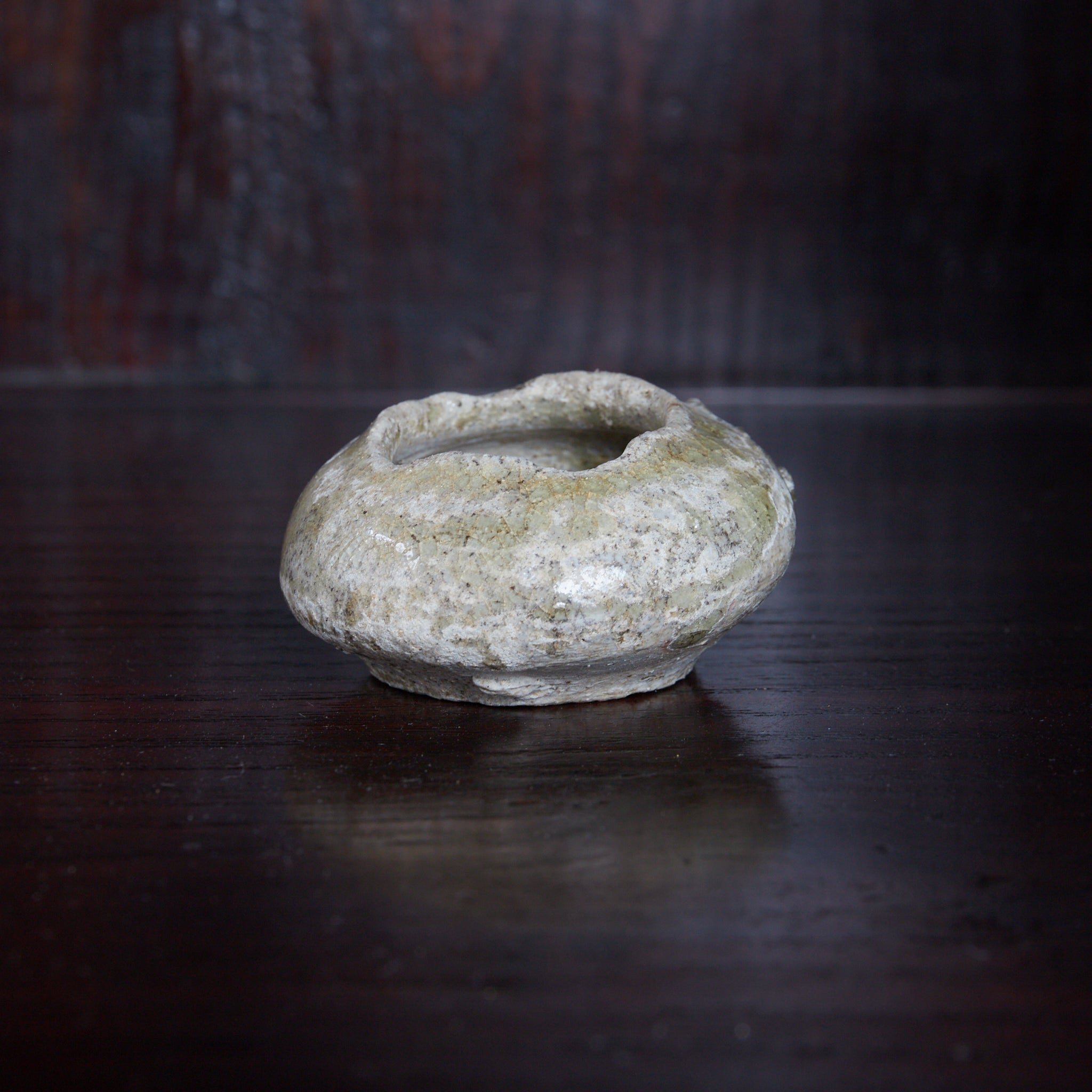 BASE DE CAJITA CON TAPA, Ko-Seto, Período Kamakura（1185–1333 d. C.）