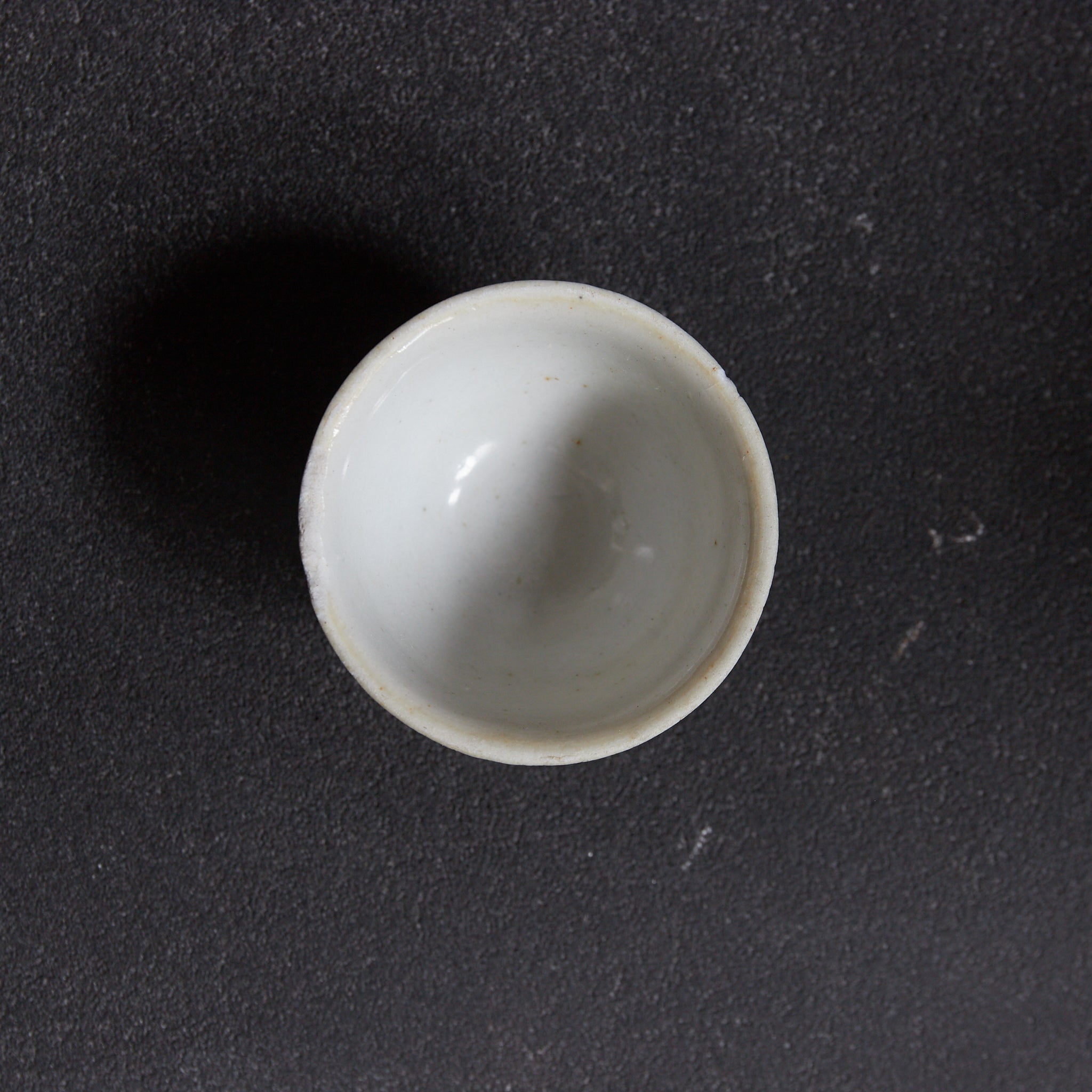 M*様 実家整理 古い白磁の小さな煎茶碗 五客 明代–清代