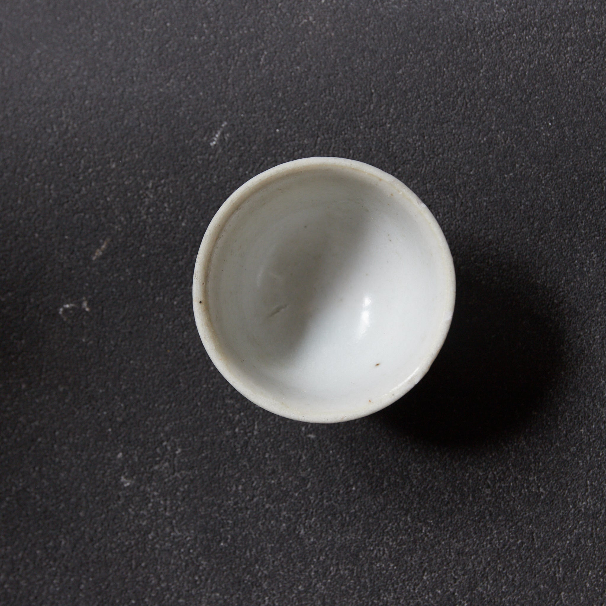 TAZA PARA SENCHA, Porcelana azul y blanca con diseño de hierba de orquídea, juego de 9, Dinastía Ming–Qing（1368–1911 d. C.）