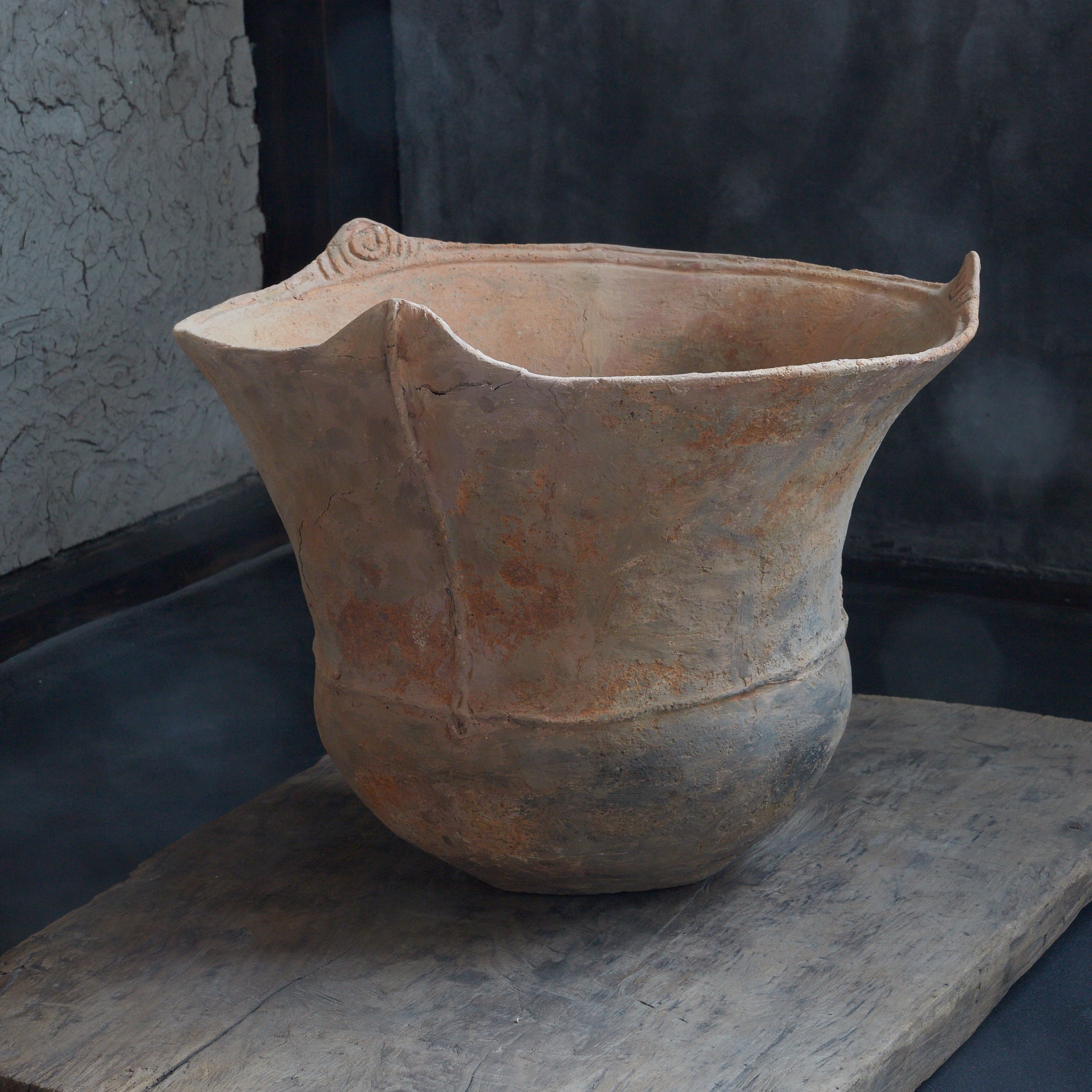 縄文時代 深鉢形土器（10000–300BCE） | 入蘆花（ロカニイル）