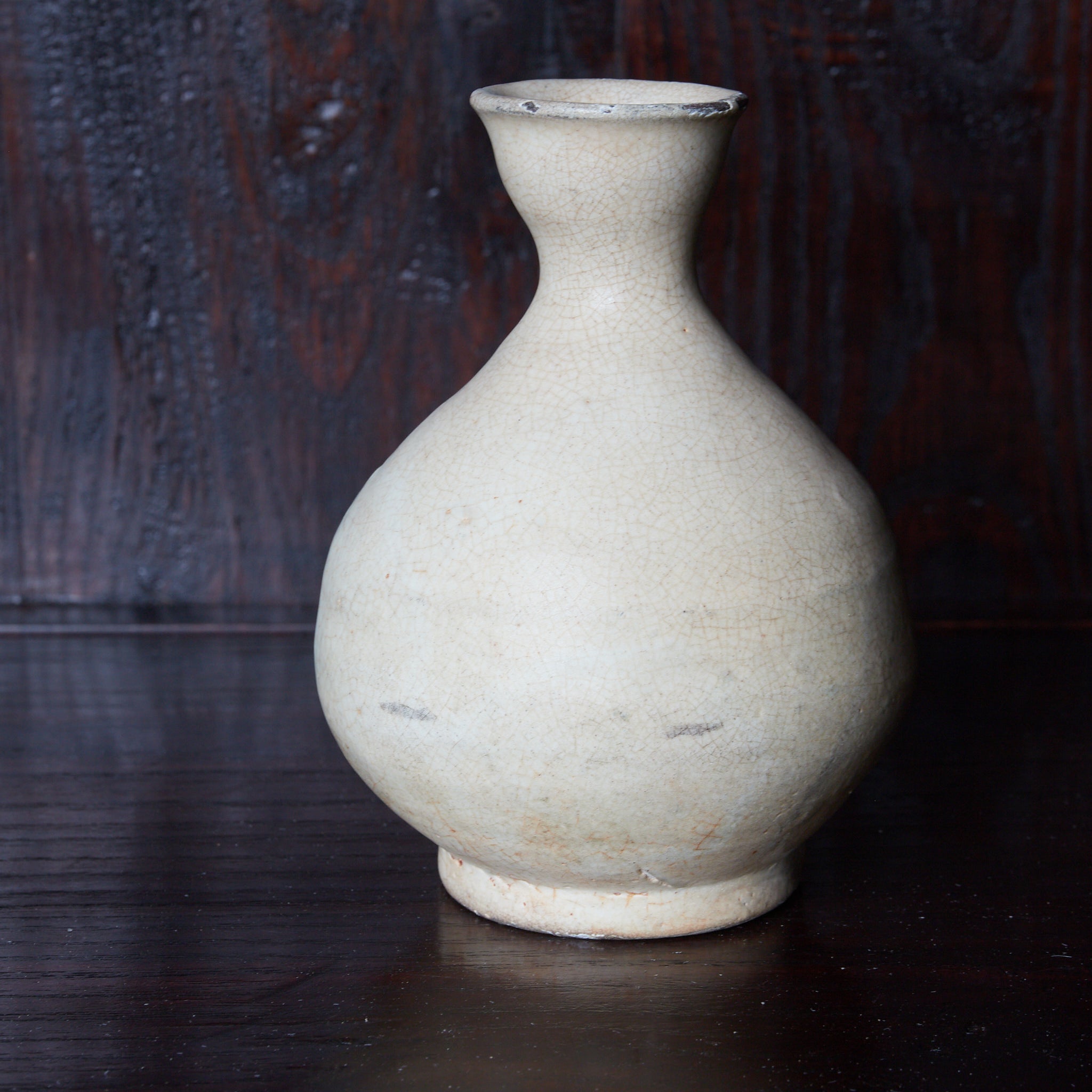 ENGOBIERTE FLASCHE / TOKKURI, Buncheong-Ware, Joseon-Dynastie（1392–1897 n. Chr.）