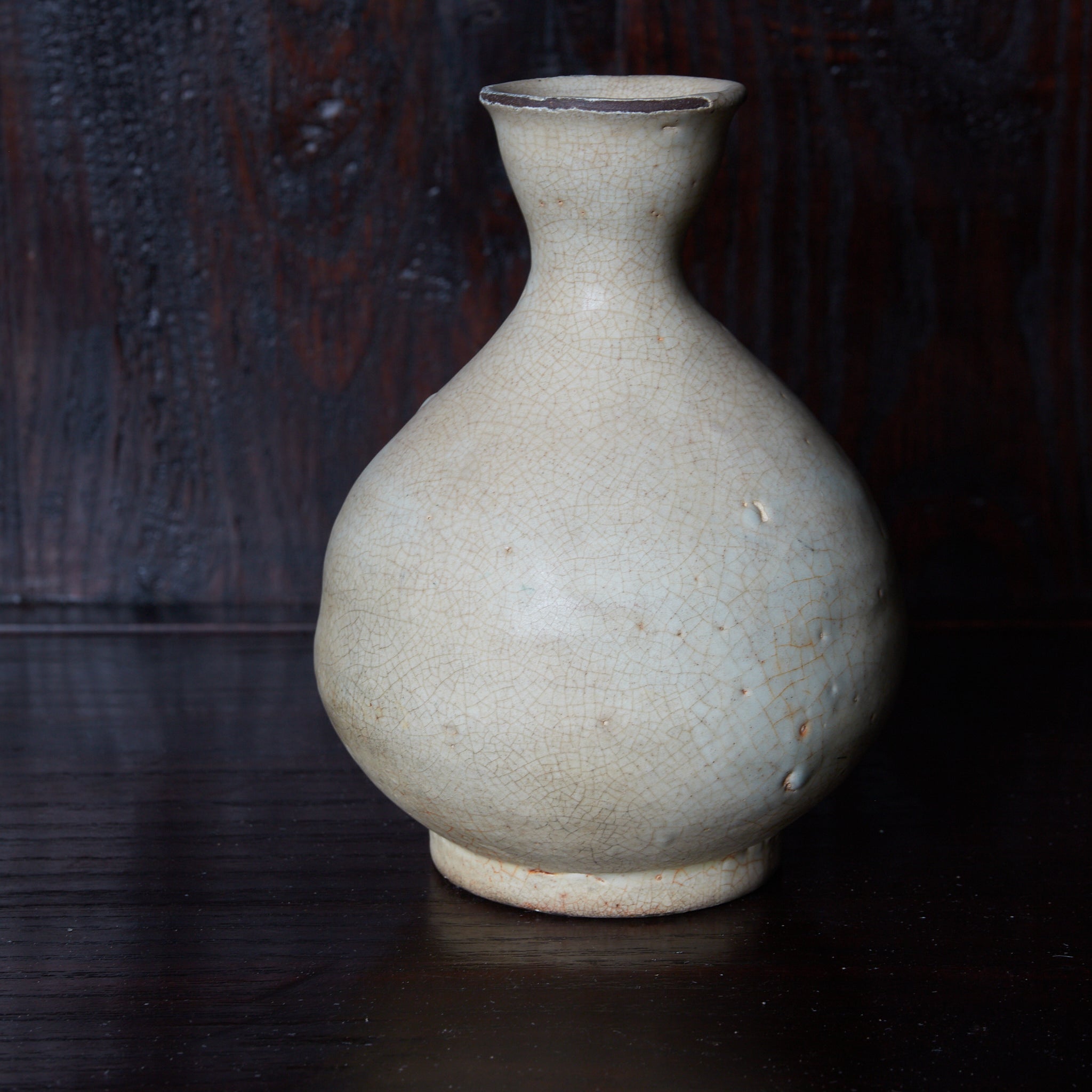 ENGOBIERTE FLASCHE / TOKKURI, Buncheong-Ware, Joseon-Dynastie（1392–1897 n. Chr.）