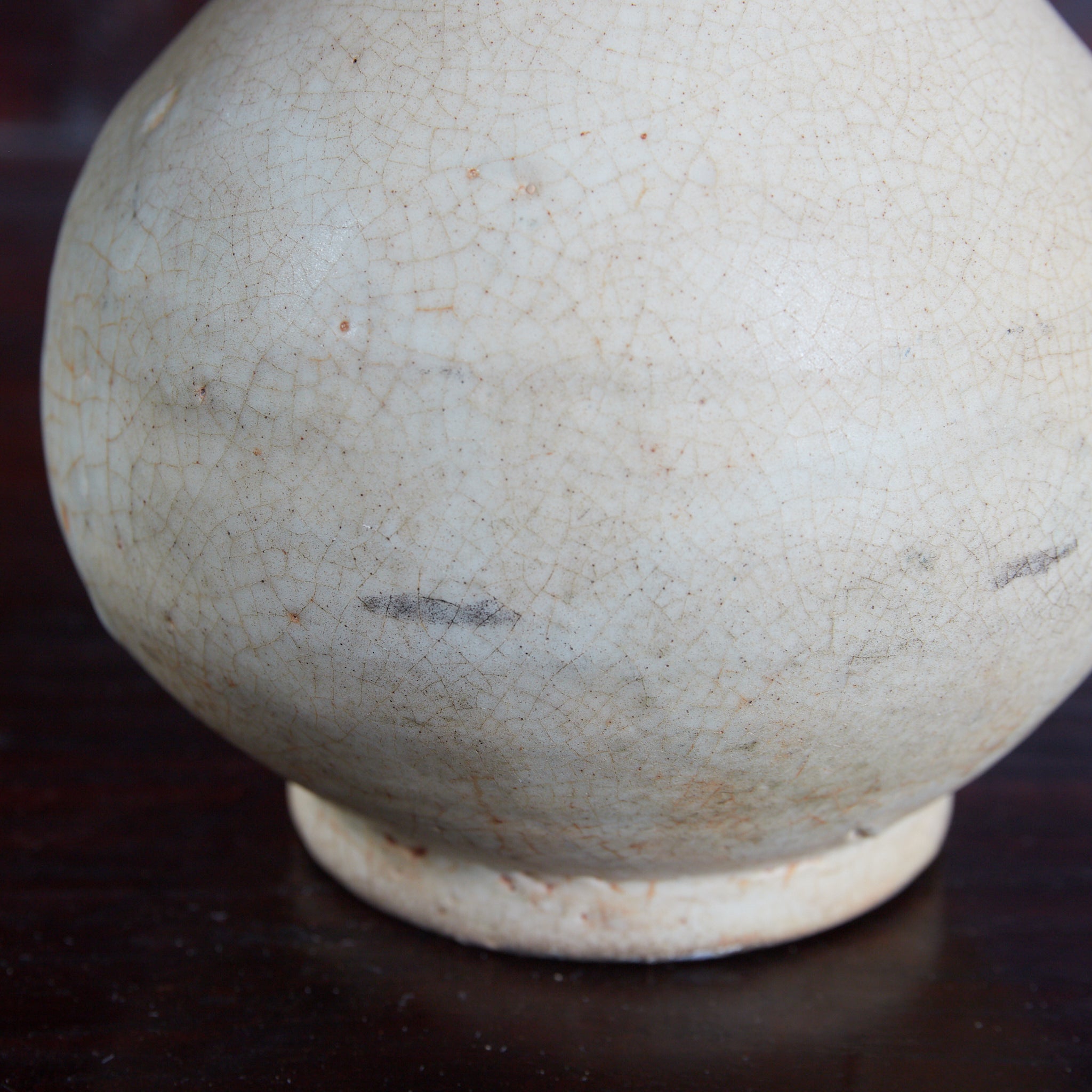 ENGOBIERTE FLASCHE / TOKKURI, Buncheong-Ware, Joseon-Dynastie（1392–1897 n. Chr.）