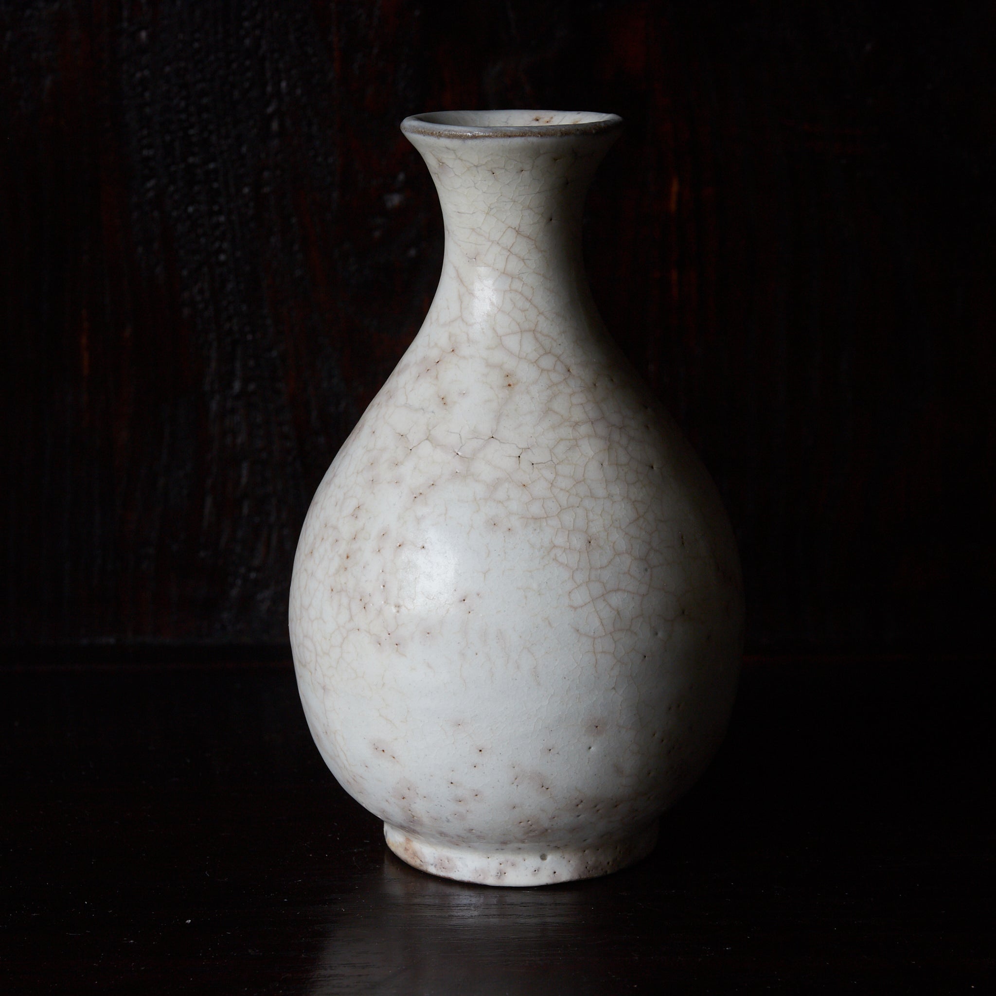 李朝 雨漏手 粉青粉引瓶 徳利（1392–1897CE） | 入蘆花（ロカニイル）