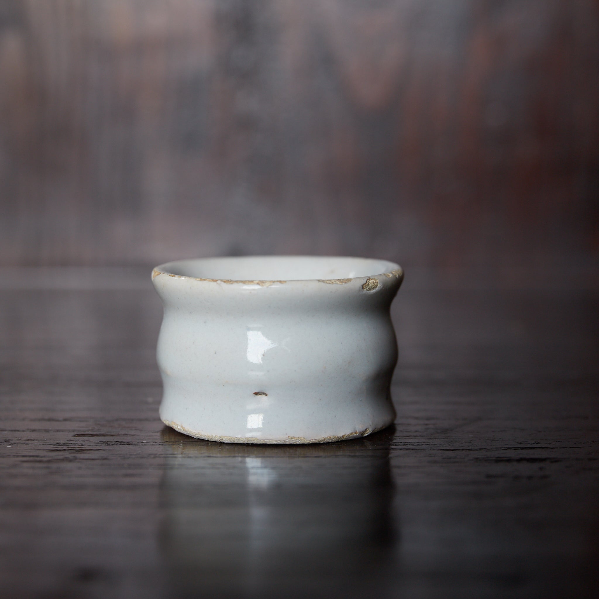 KLEINES GEFÄSS, Delfter Ware, weiß glasiert, Frühe Neuzeit（16.–19. Jahrhundert）