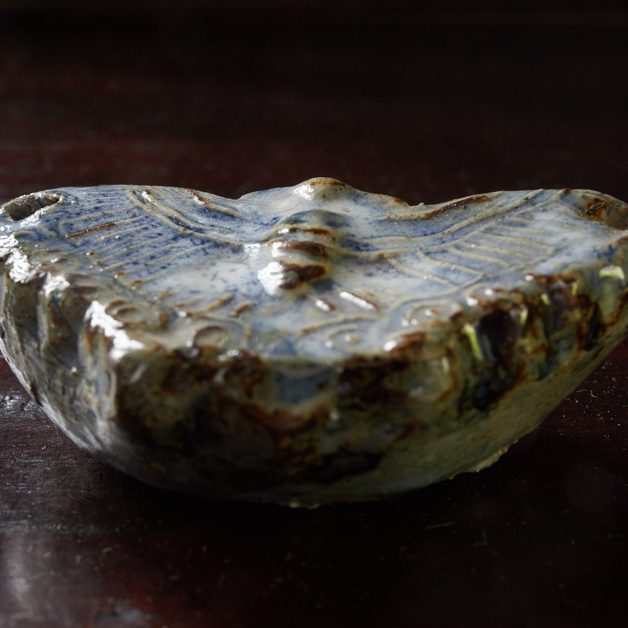 SCHMETTERLINGSFÖRMIG WASSERTROPFER, Lapislazuli-glasiert, Joseon-Dynastie（1392–1897 n. Chr.）