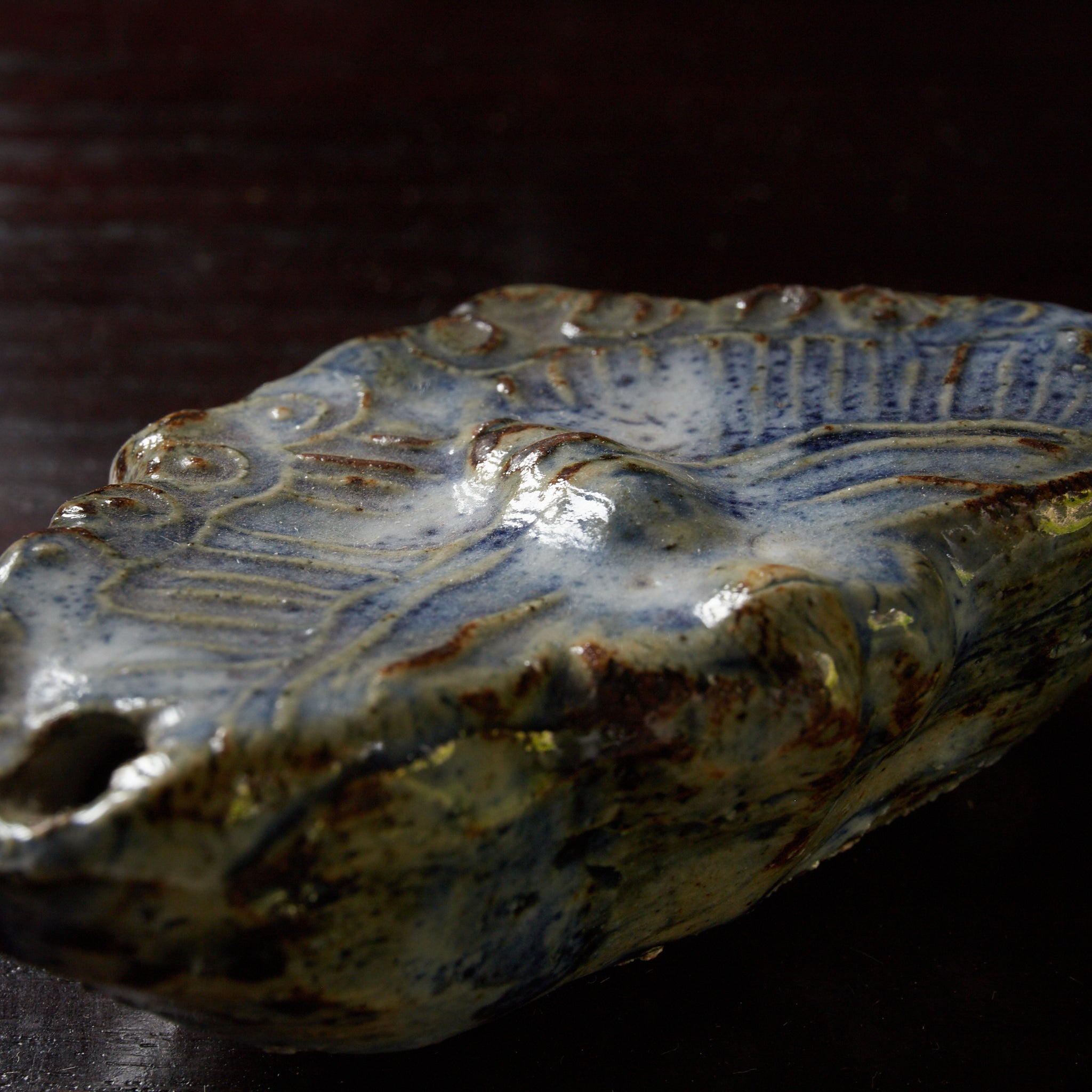 李朝 瑠璃釉蝶形水滴（1392–1897CE） | 入蘆花（ロカニイル）