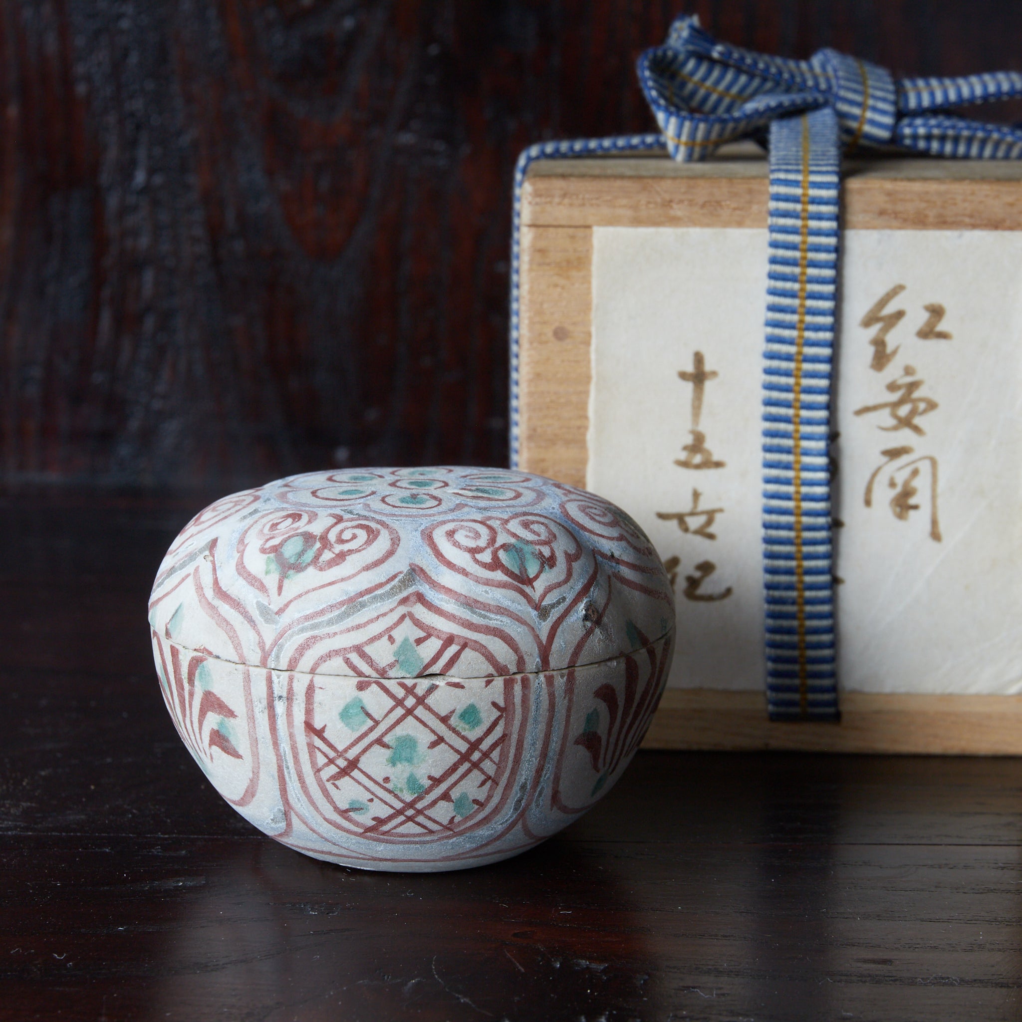 アンティーク陶磁器類 | 入蘆花（ロカニイル）