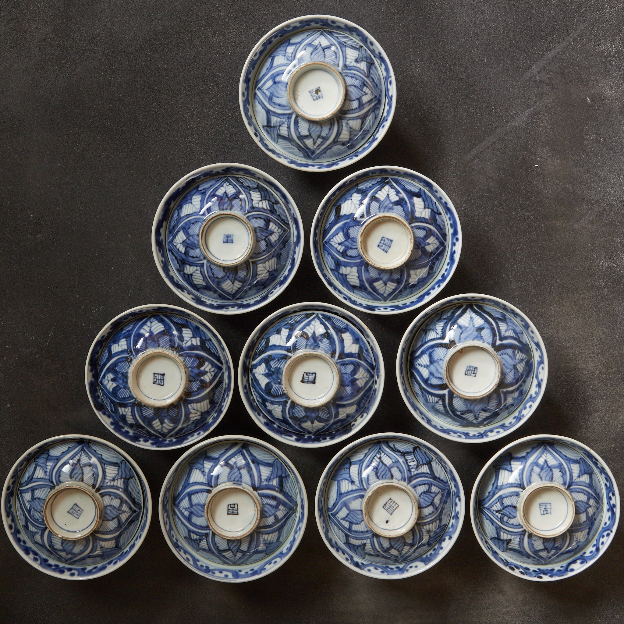 江戸時代 古伊万里 染付葉繋文蓋茶碗 10客揃（1603–1867CE） | 入蘆花