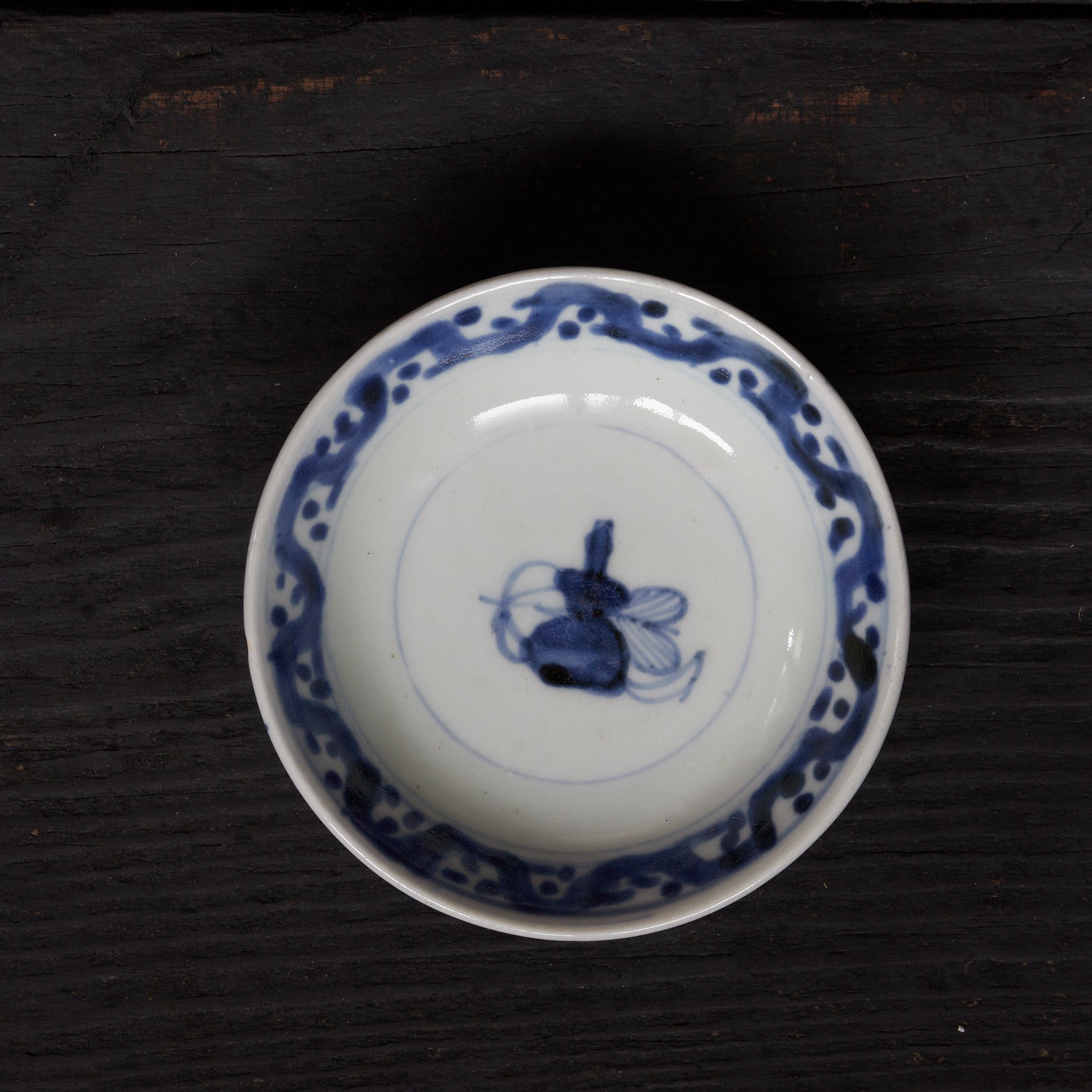 LIDDED TEA BOWL, Ko-Imari, with underglaze blue connected leaf design, set of 10, Edo Period（1603–1867CE）