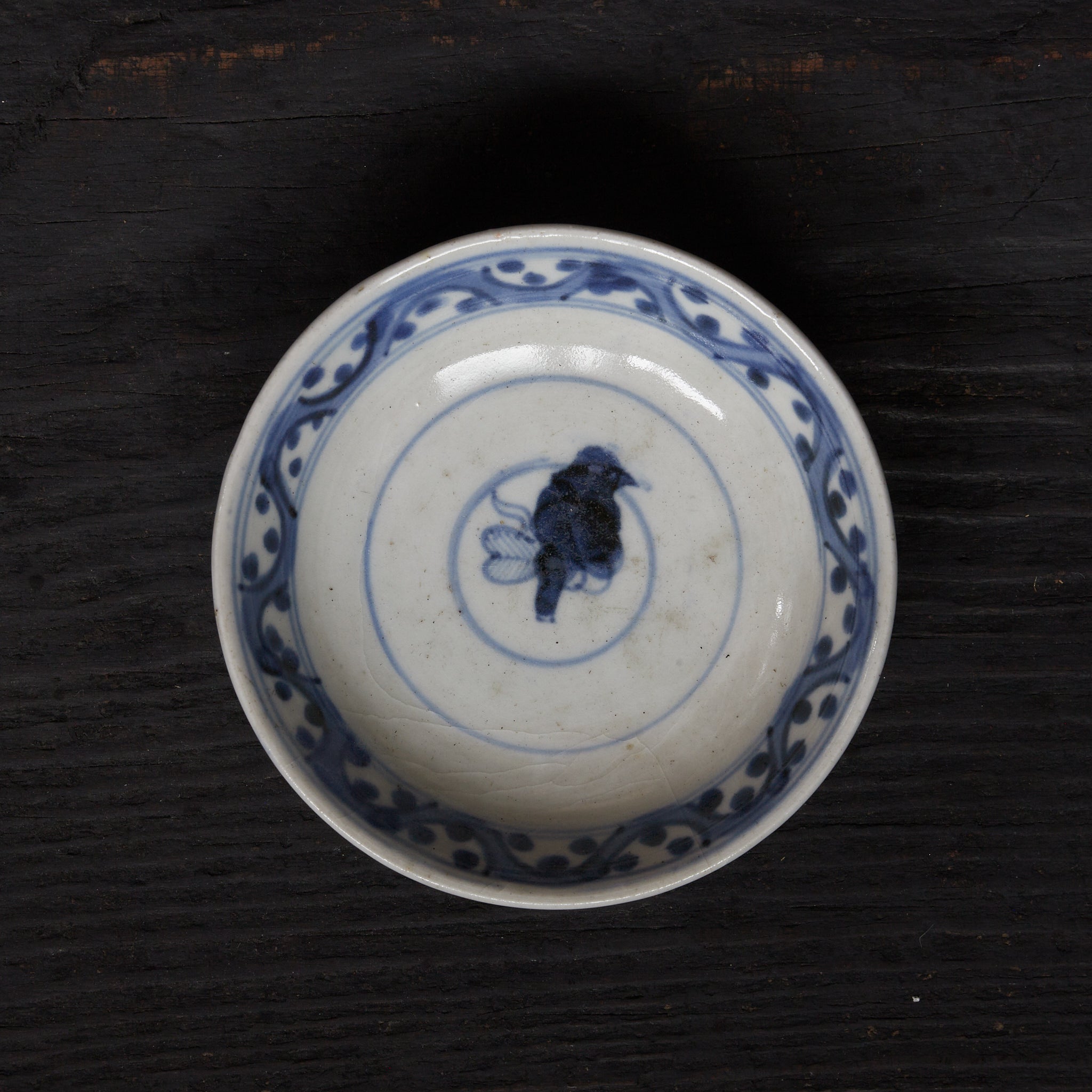 LIDDED TEA BOWL, Ko-Imari, with underglaze blue connected leaf design, set of 10, Edo Period（1603–1867CE）