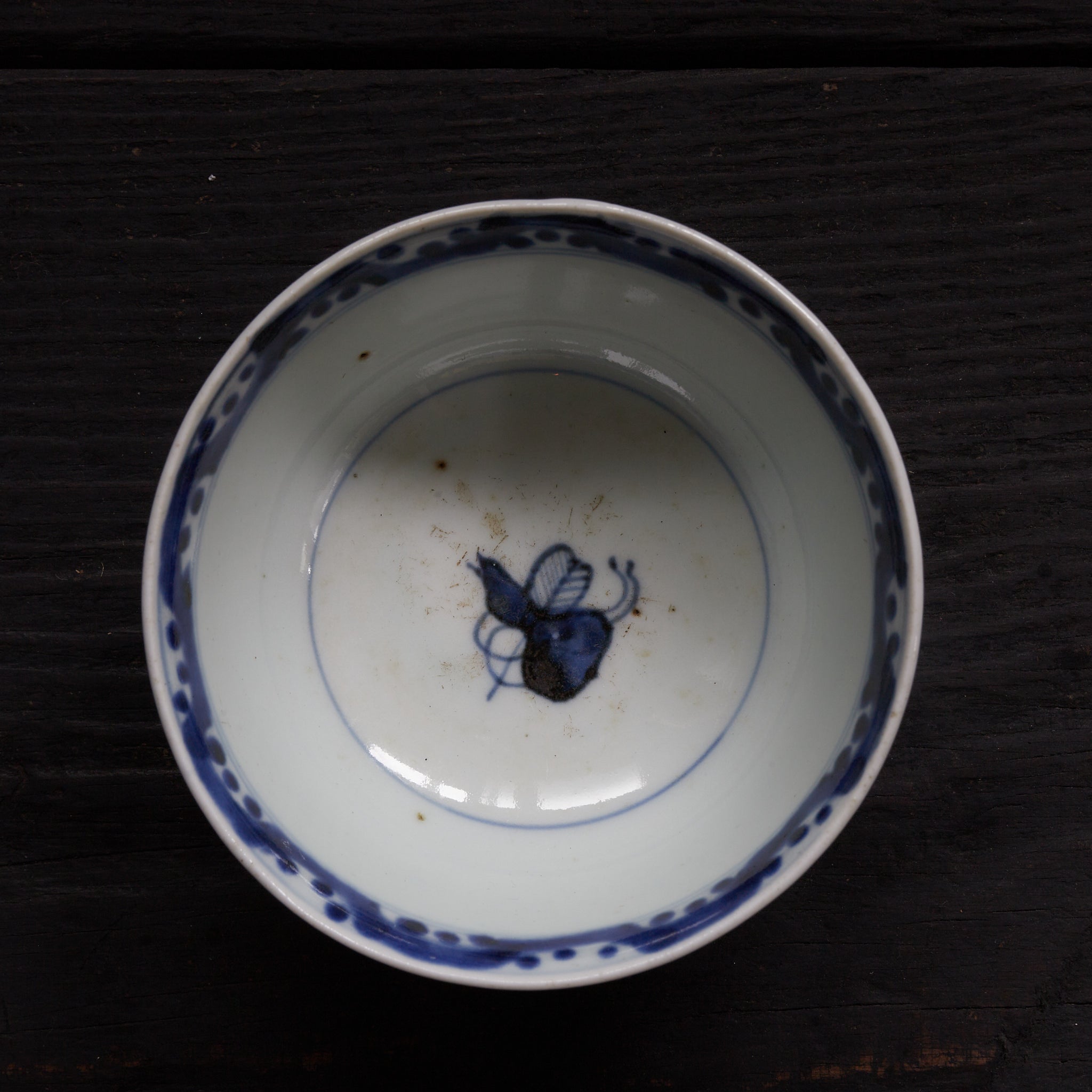 LIDDED TEA BOWL, Ko-Imari, with underglaze blue connected leaf design, set of 10, Edo Period（1603–1867CE）