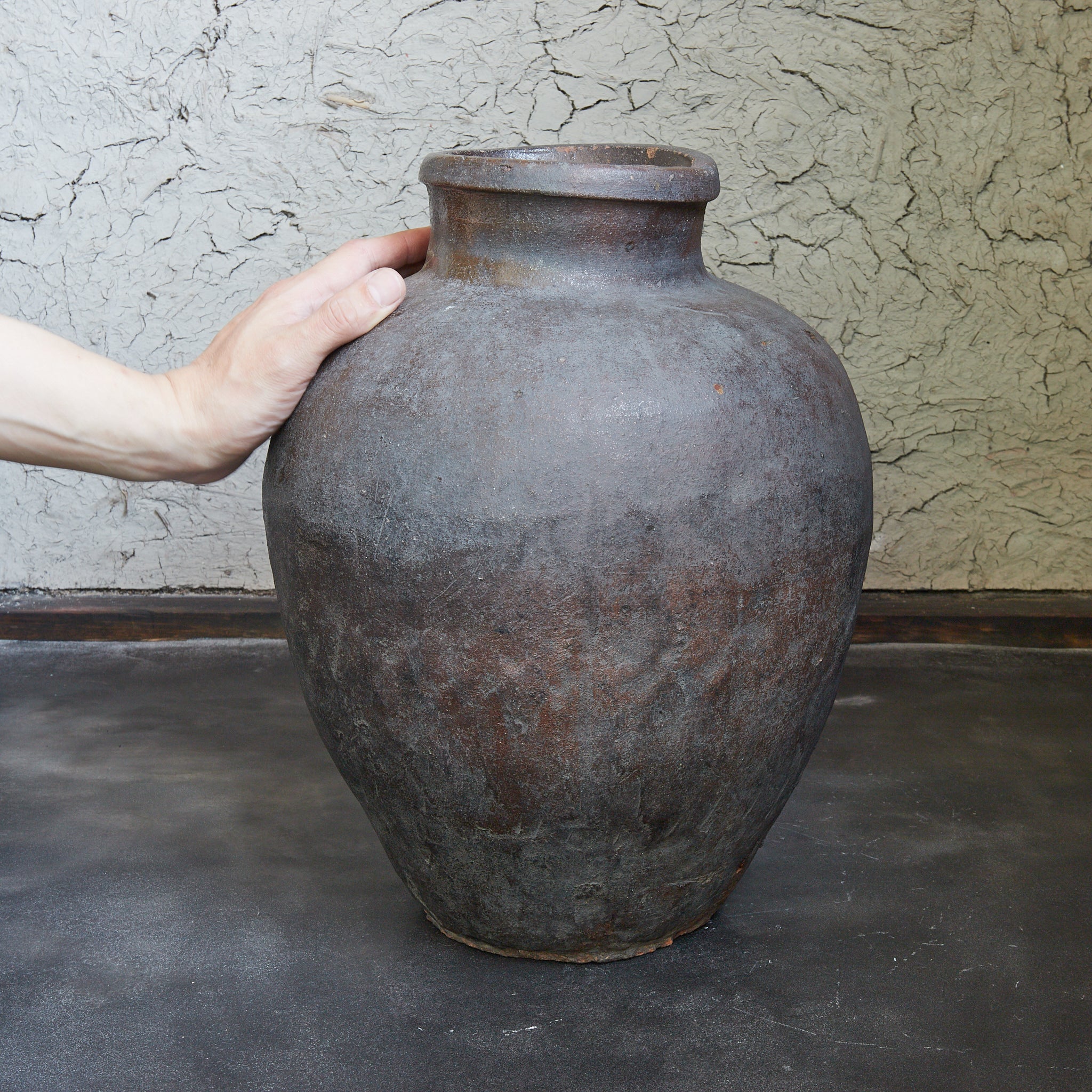 金榮國　 　　壷 室町時代 古常滑 壷（1336–1573CE） | 入蘆花（ロカニイル）