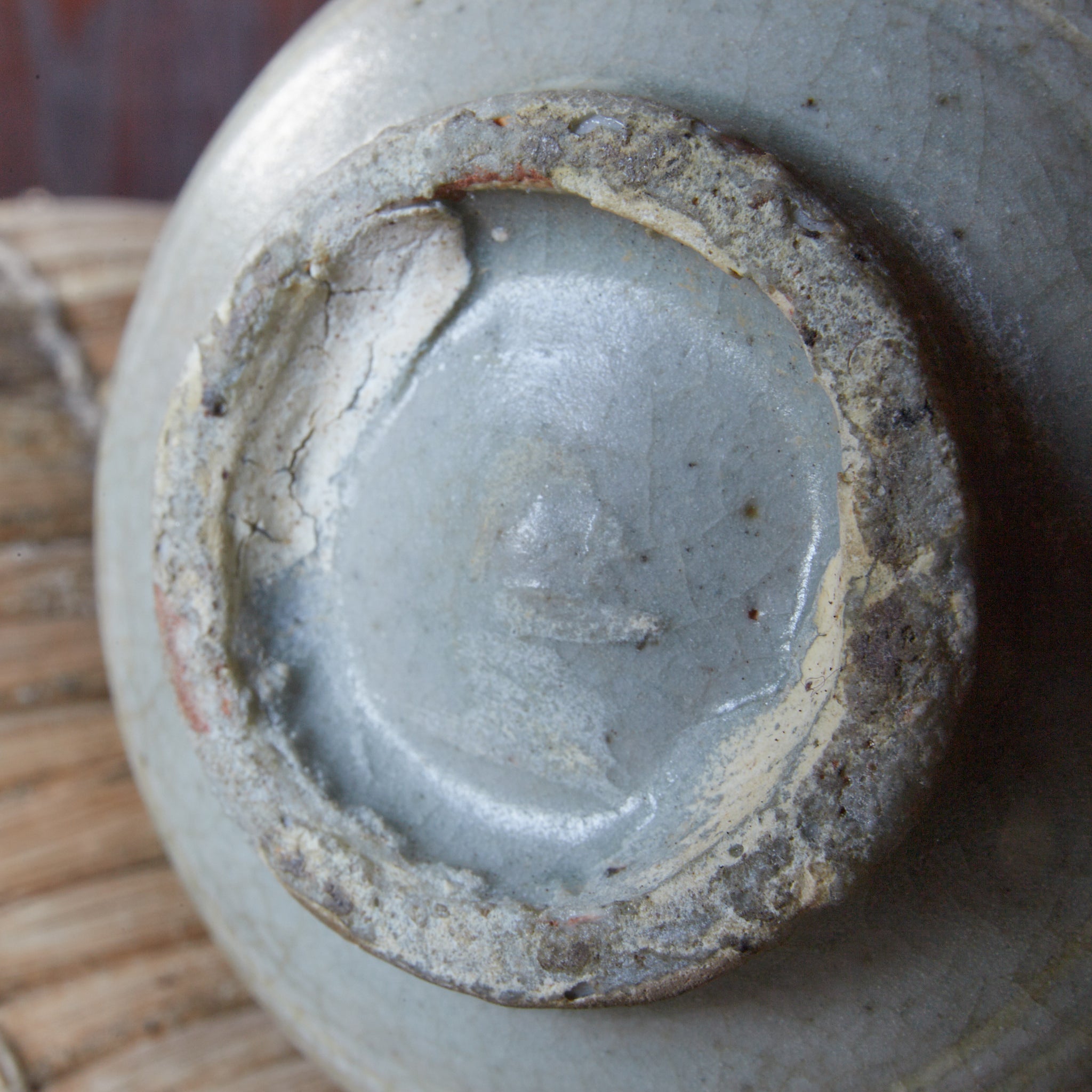 MIT WEISSEN EINLAGEN FLASCHE / TOKKURI, Buncheong-Ware, Joseon-Dynastie（1392–1897 n. Chr.）
