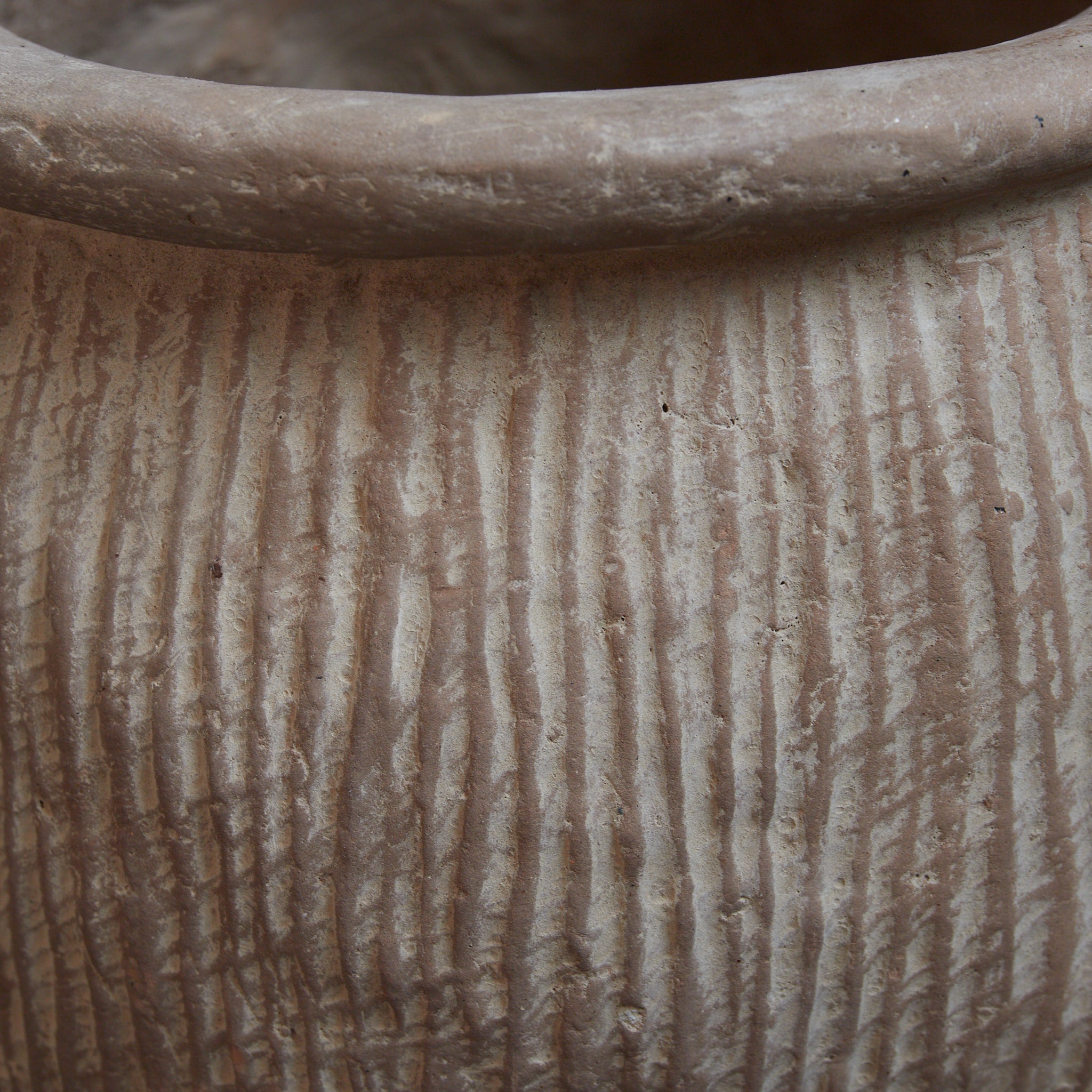 LI, Red-fired, With wooden box, Shaanxi Longshan Culture（2500–2000BCE）