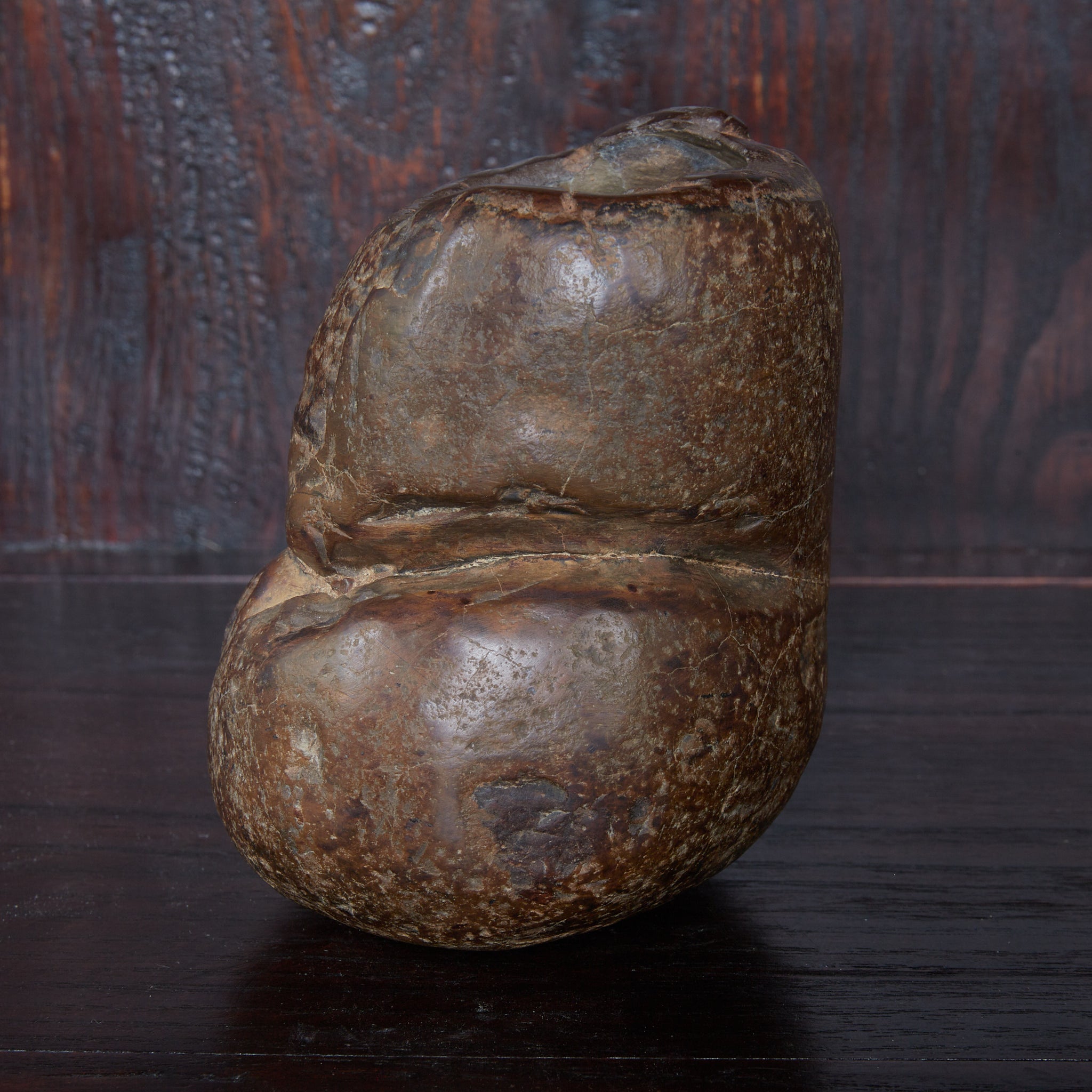 馬蹄石壺（自然物：年代不詳）