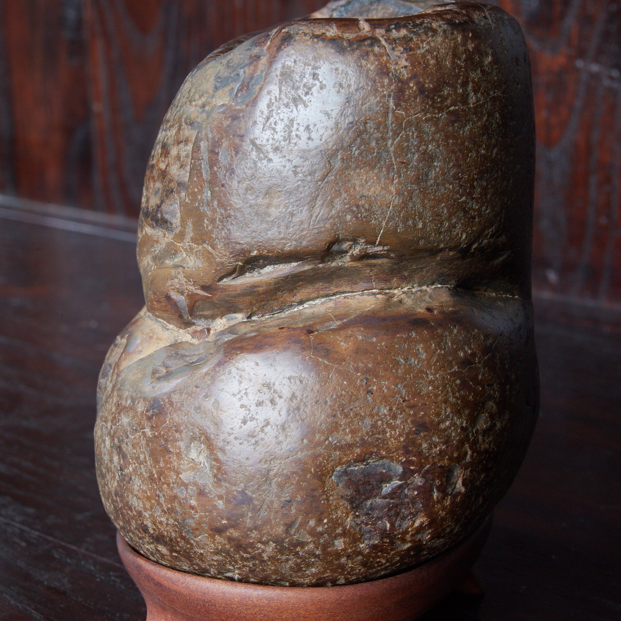 馬蹄石壺（自然物：年代不詳）