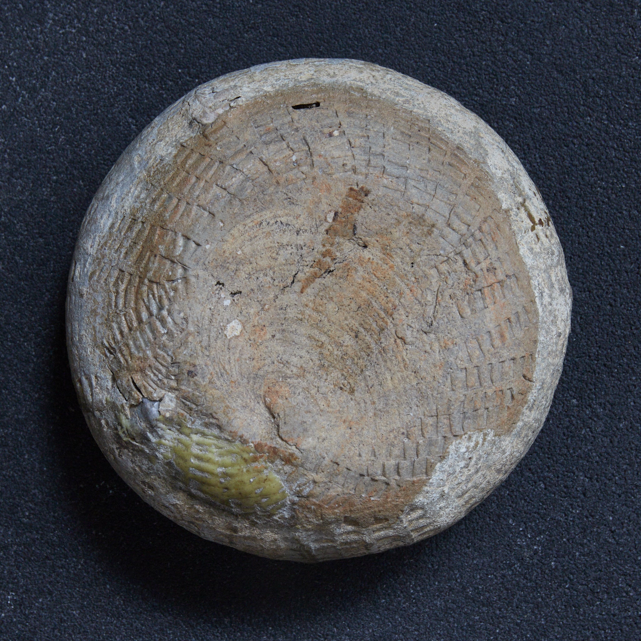 KLEINE DECKELDOSE, Ko-Seto, Kamakura-Zeit（1185–1333 n. Chr.）