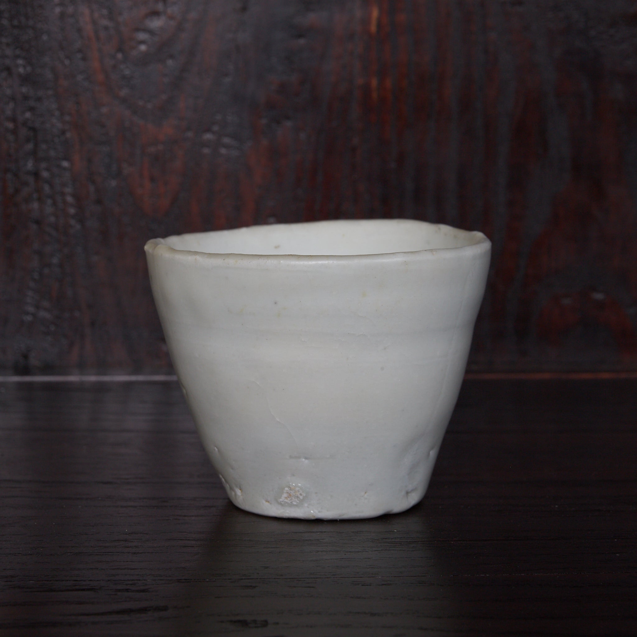 李朝　猪口 李朝 白磁猪口（1392–1897CE） | 入蘆花（ロカニイル）