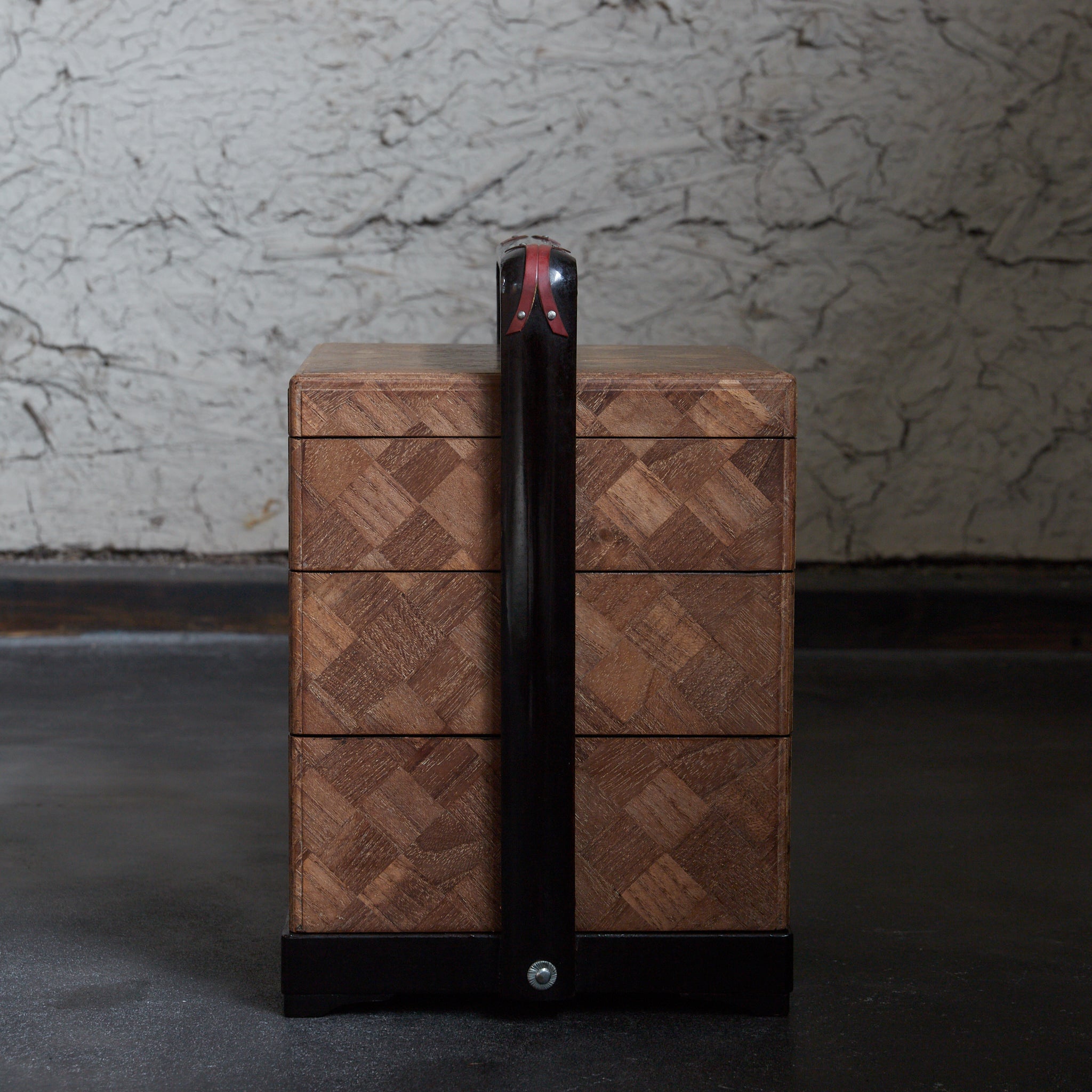 PARQUETRY-VENEERED TIERED SWEET BOX, Meiji Period（1868–1912CE）