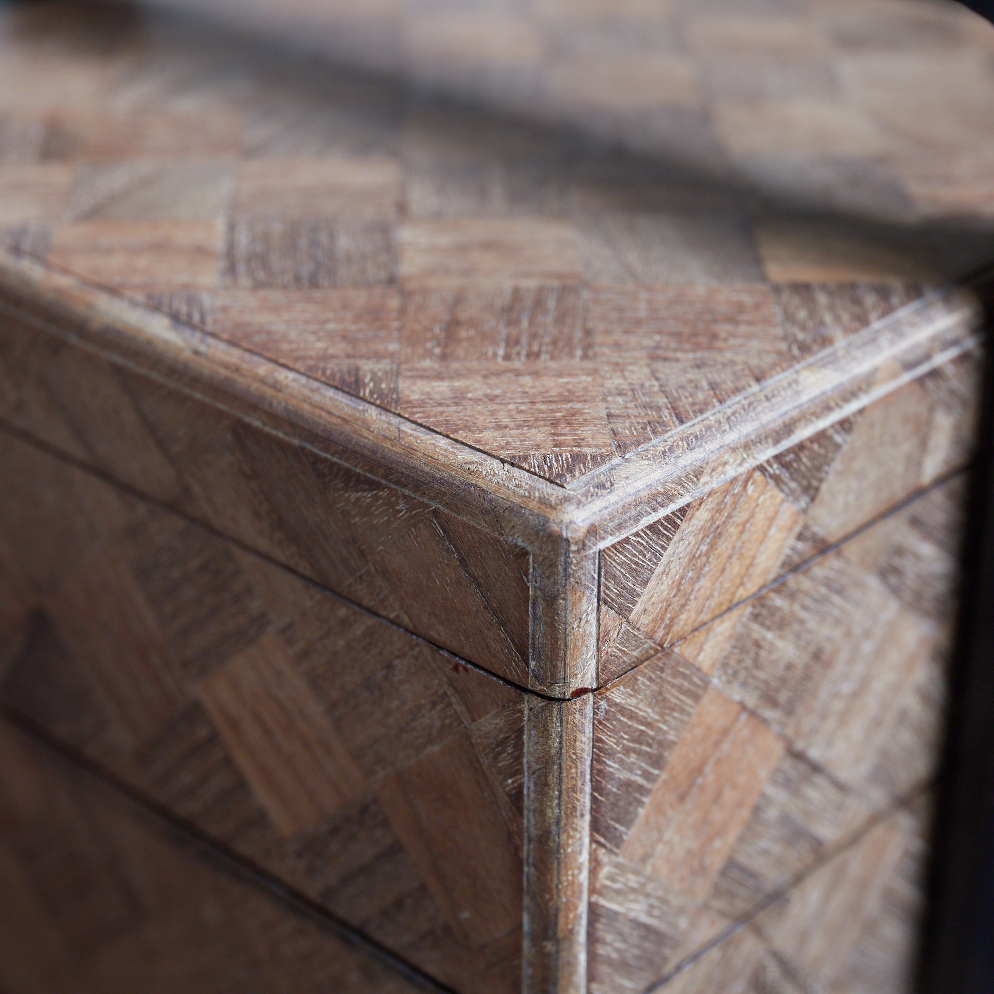 PARQUETRY-VENEERED TIERED SWEET BOX, Meiji Period（1868–1912CE）