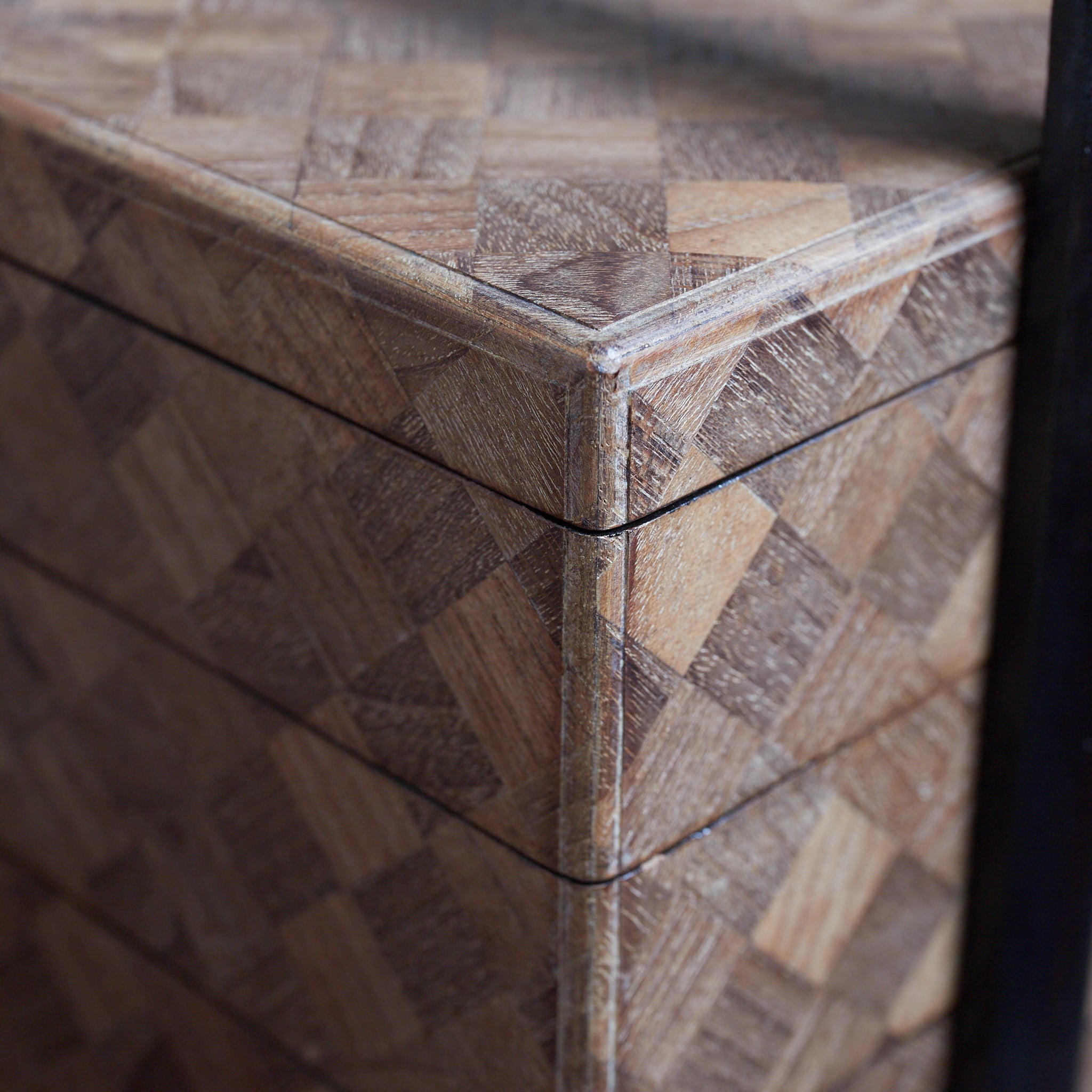 PARQUETRY-VENEERED TIERED SWEET BOX, Meiji Period（1868–1912CE）