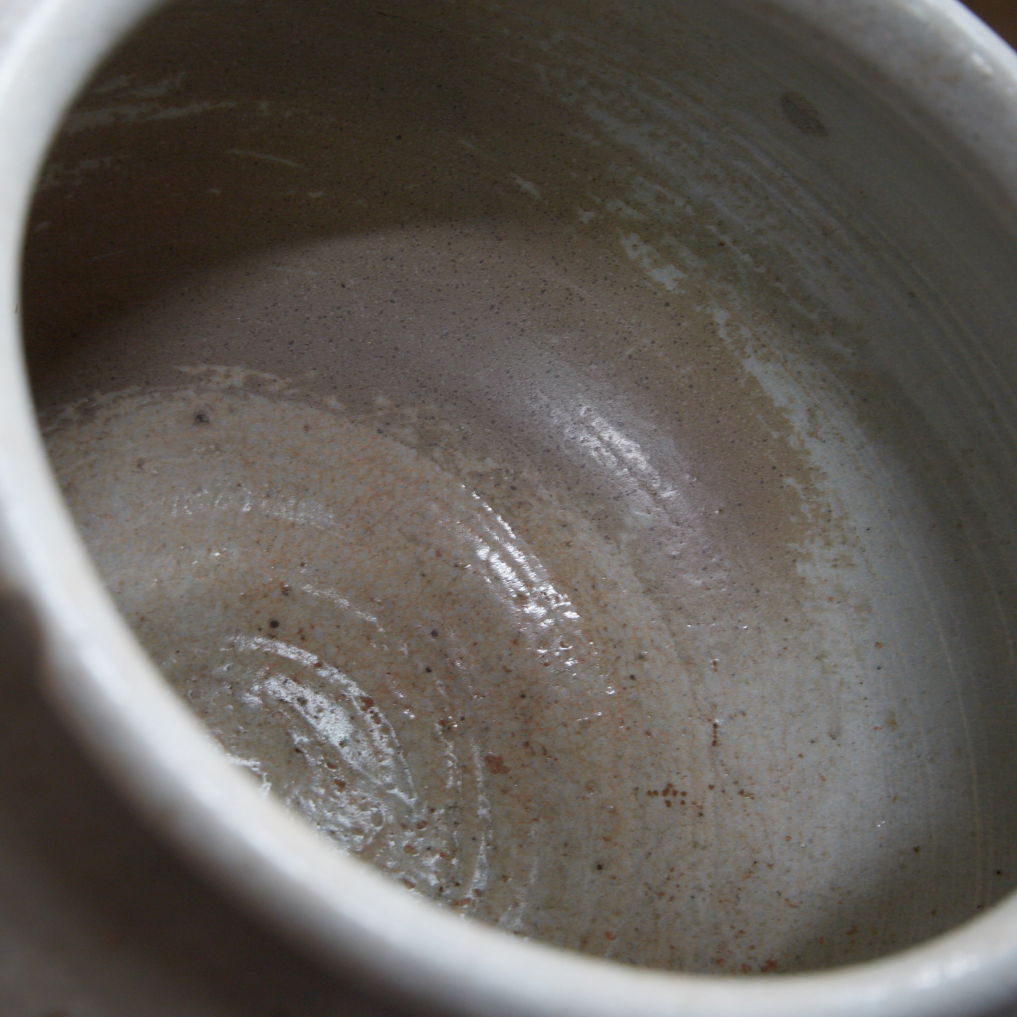 VASO GLOBULARE, Stile Gimhae, porcellana bianca, Dinastia Joseon（1392–1897 d.C.）
