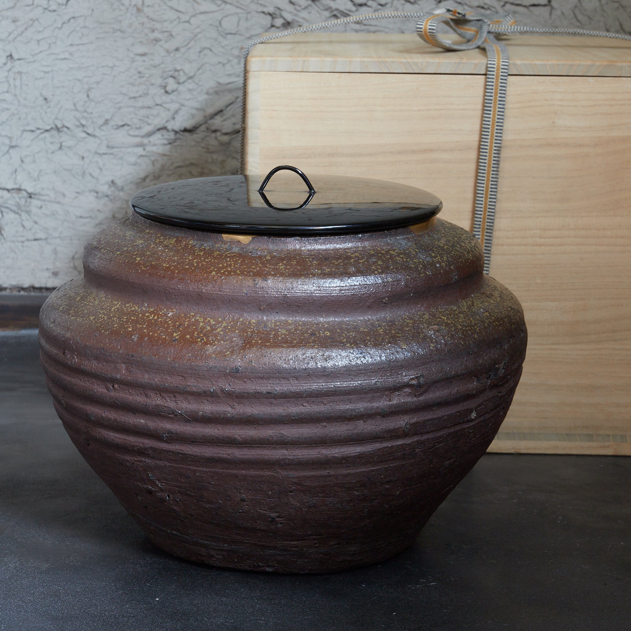 江戸時代 古丹波 壺 水指 木箱付（1603–1867CE）