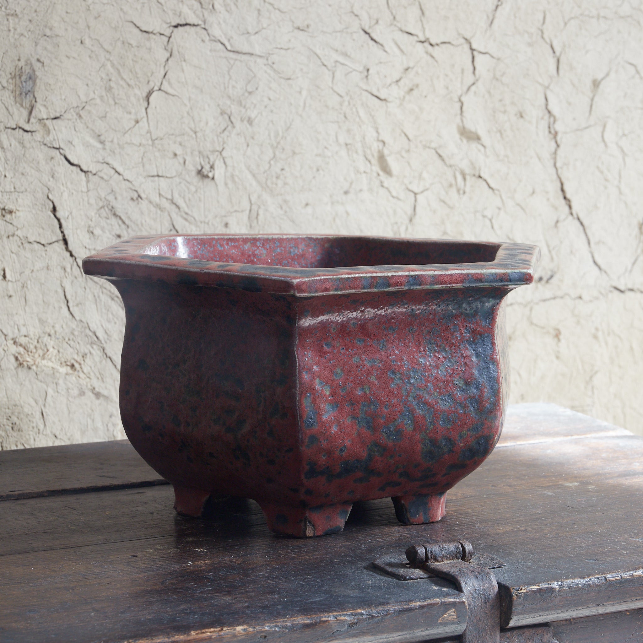 清代 鈞窯六角盆器 木箱付（1616–1911CE）