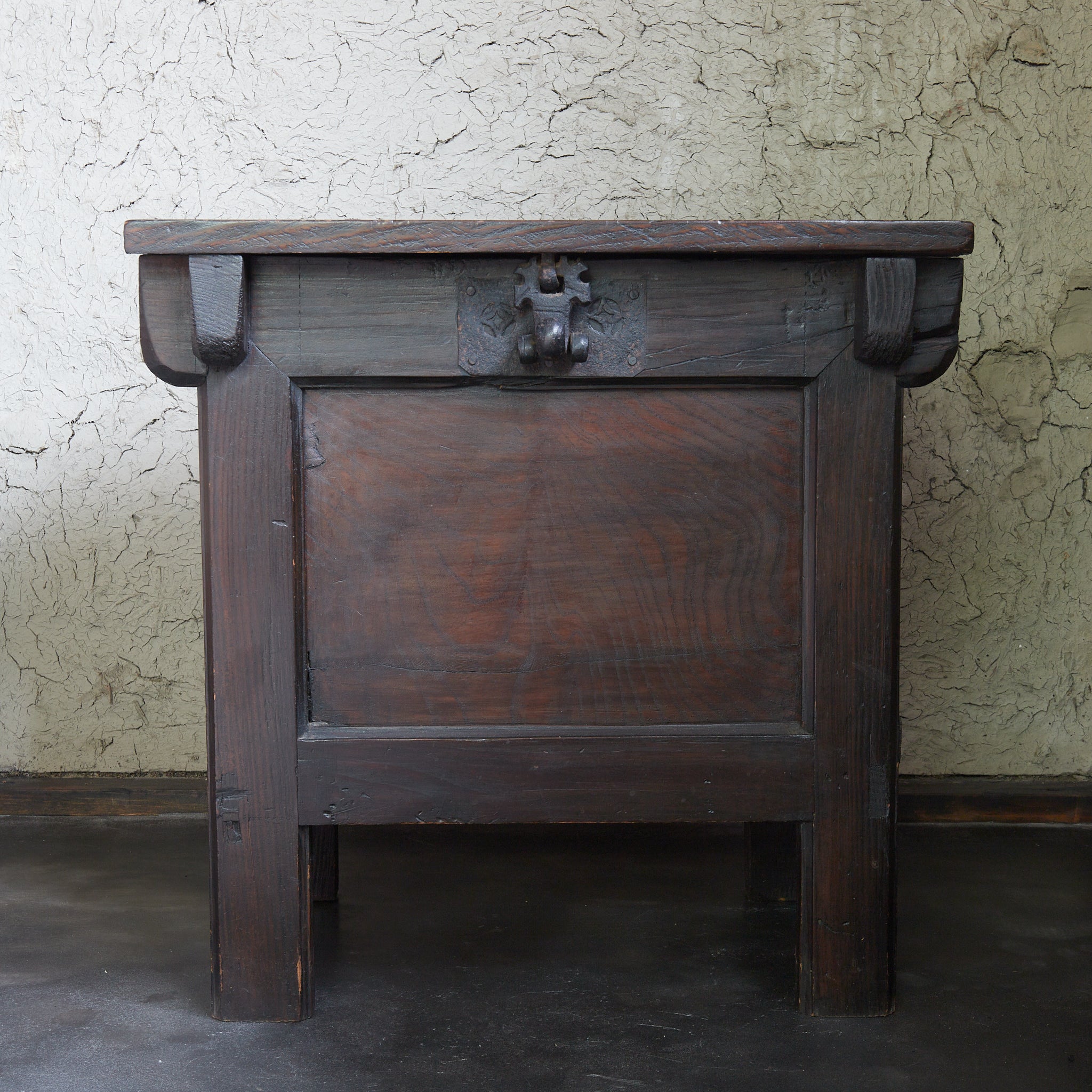 朝鮮古家具 | 入蘆花（ロカニイル）
