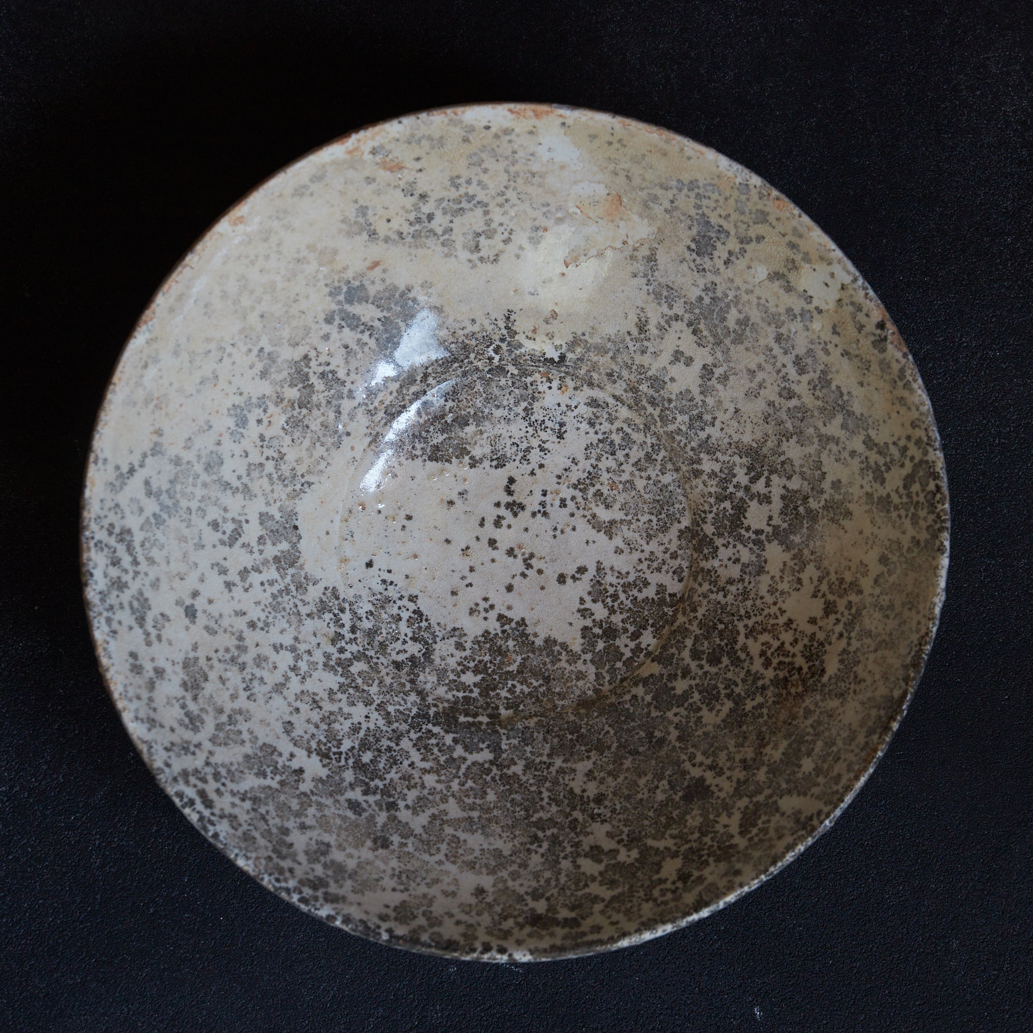 宋代 霜斑白釉碗（960–1279CE）