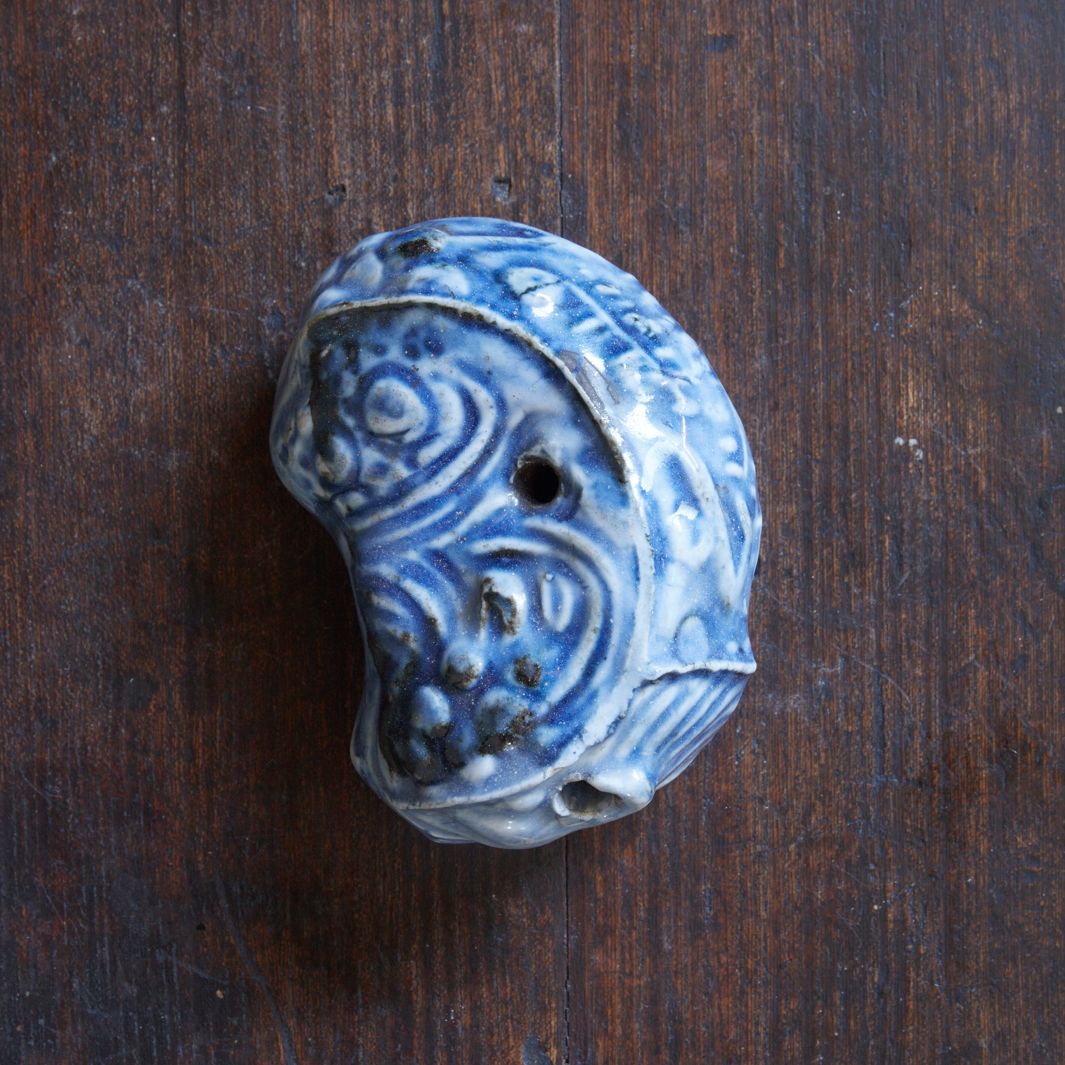 李朝 瑠璃釉獅子形水滴（1392–1897CE） | 入蘆花（ロカニイル）