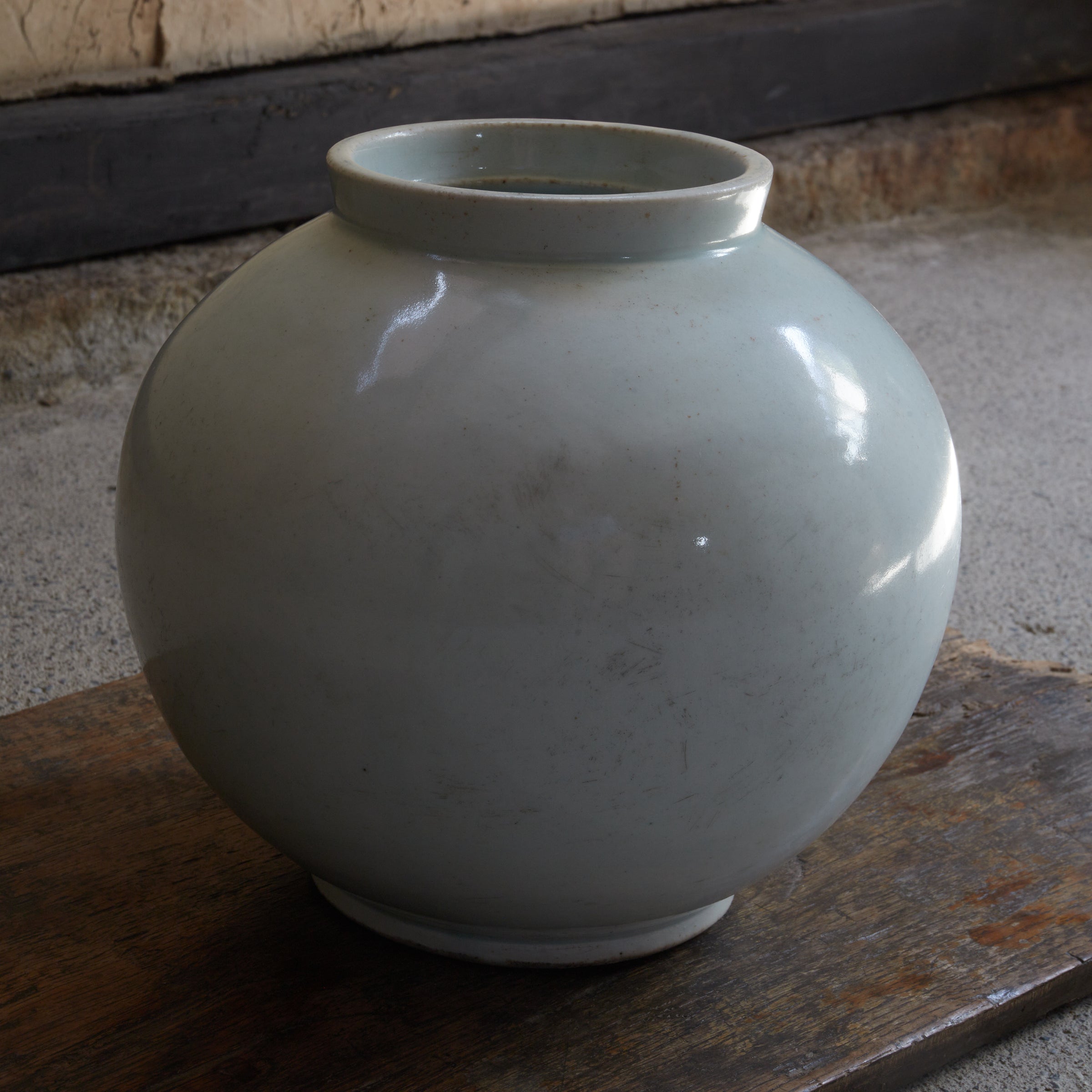 GEFÄSS, Weißporzellan, Joseon-Dynastie (1392–1897 n. Chr.) – Blumenvase