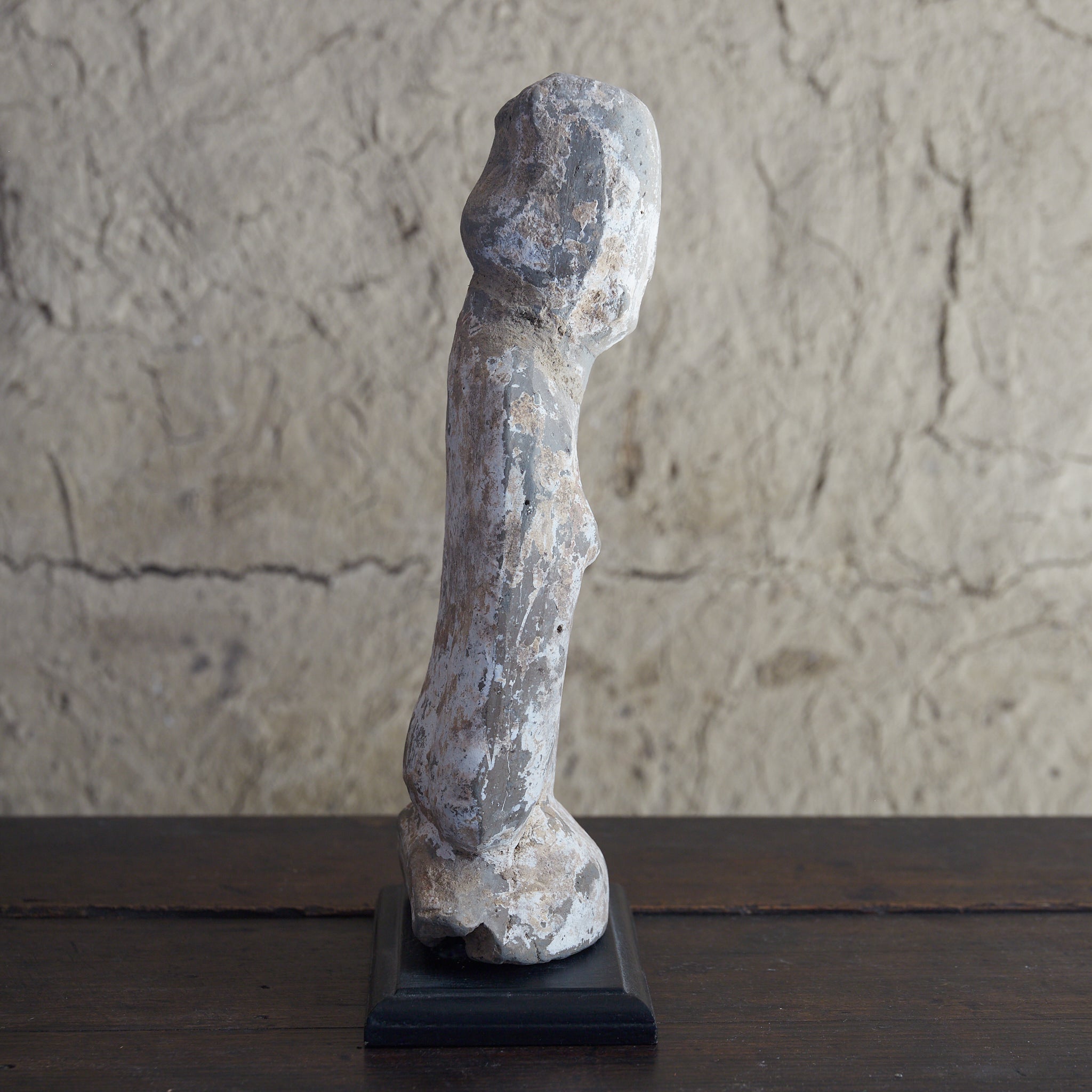 FIGURA FUNERARIA, Terracotta grigia con ingobbio e pigmenti, Dinastia Han (206 a.C.–220 d.C.) | Immagine di dettaglio 8